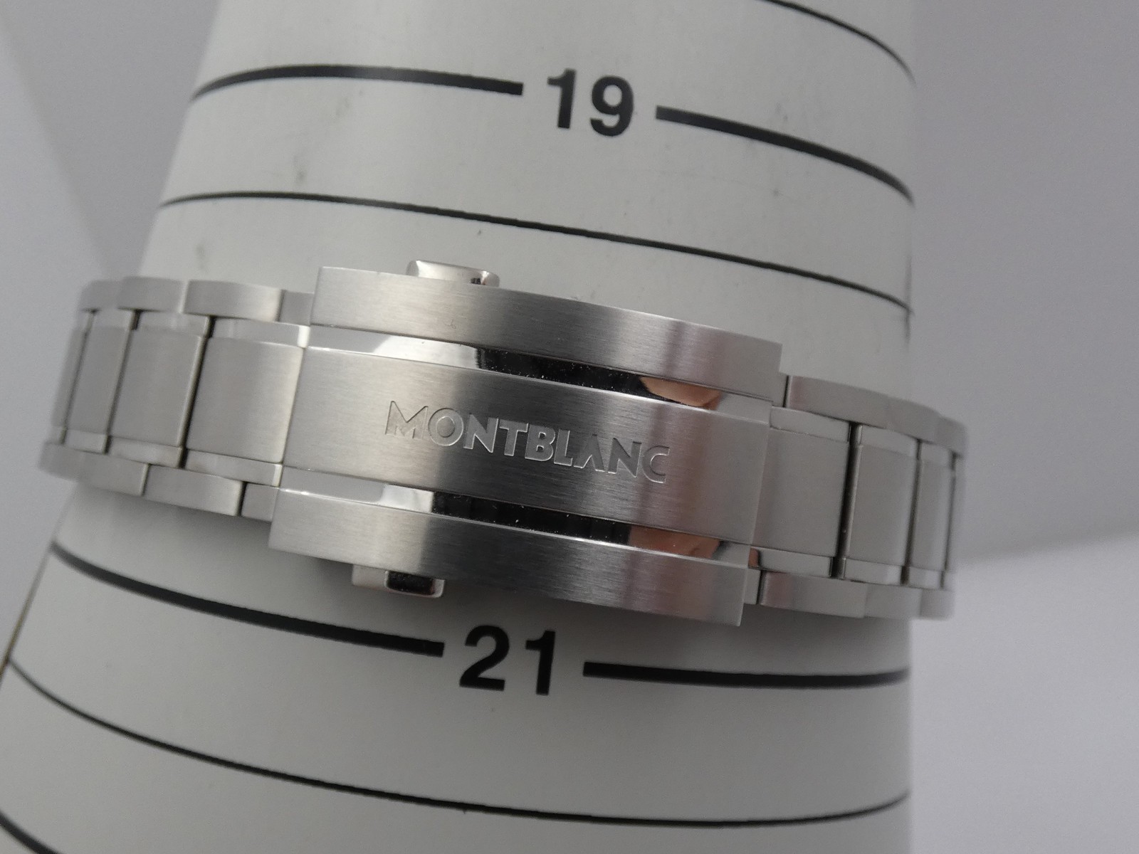 MONTBLANC 1858 ICED SEA DIVING 129371 NEW BOX PAPERS&STICKERS MAR 2026 AUTOMATIC