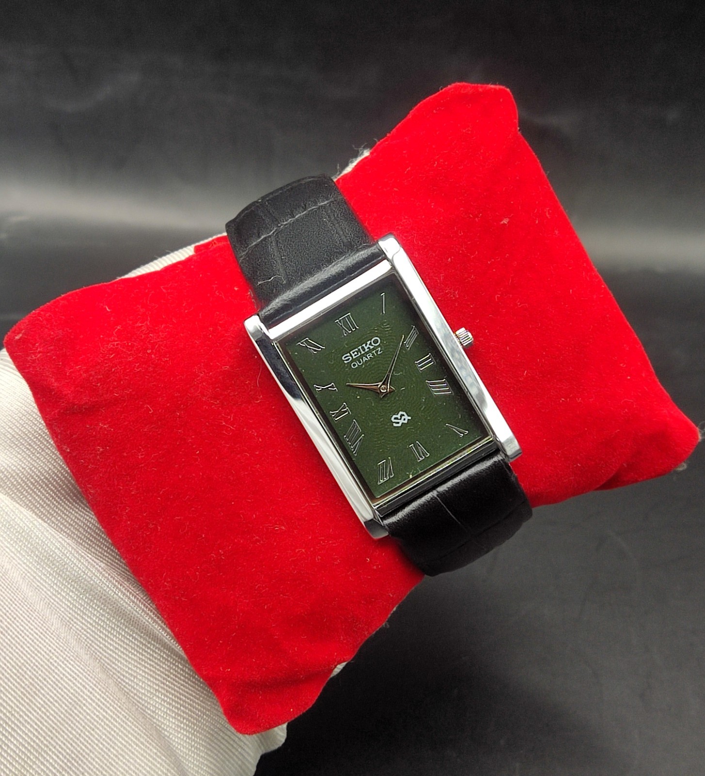 Vintage Refurbished Seiko Quartz Rectangular Green Dial Faux Leather Strap