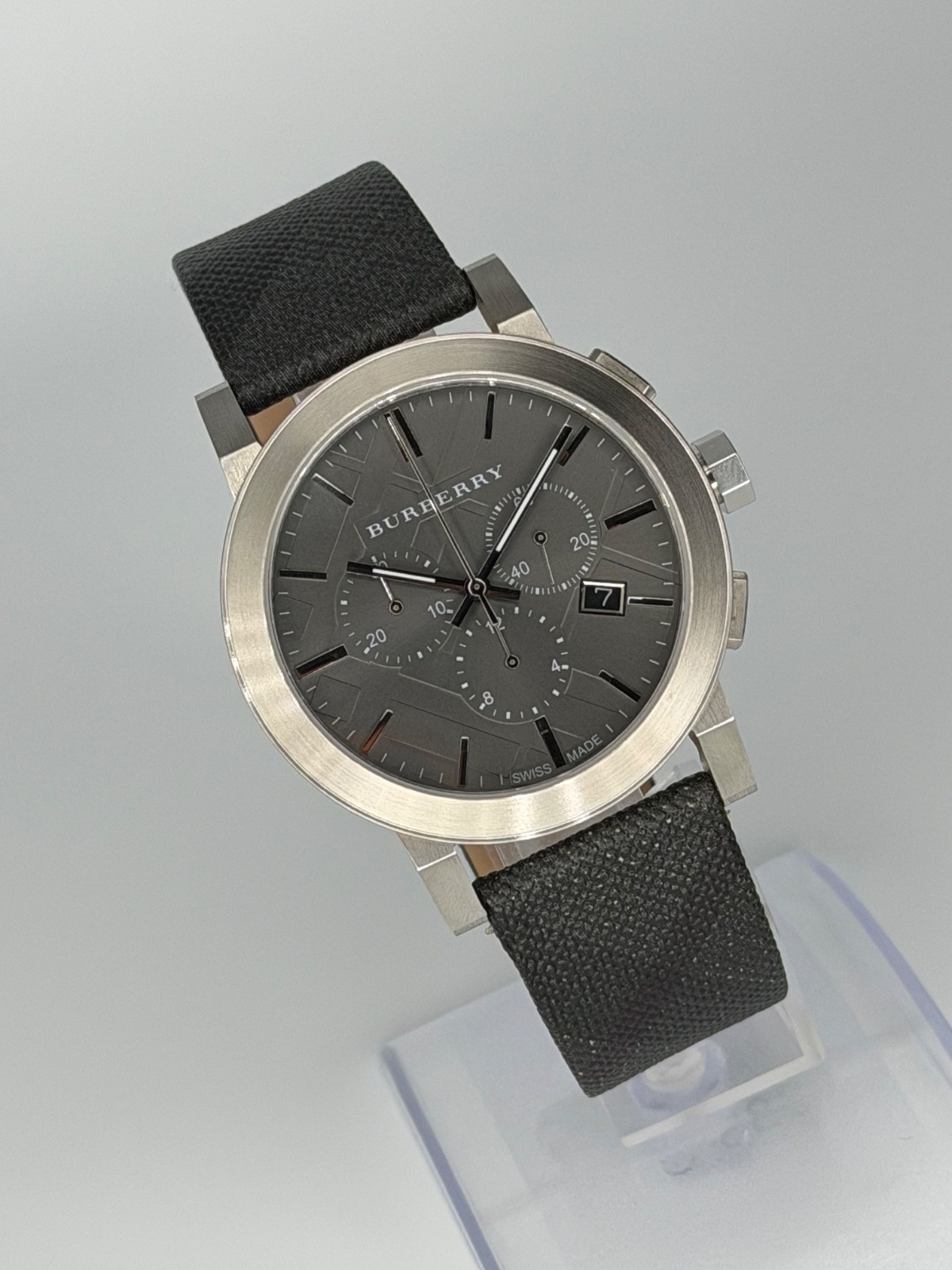 BURBERRY The City BU9359 Stainless Steel Black Dial 42 mm Wristwatch