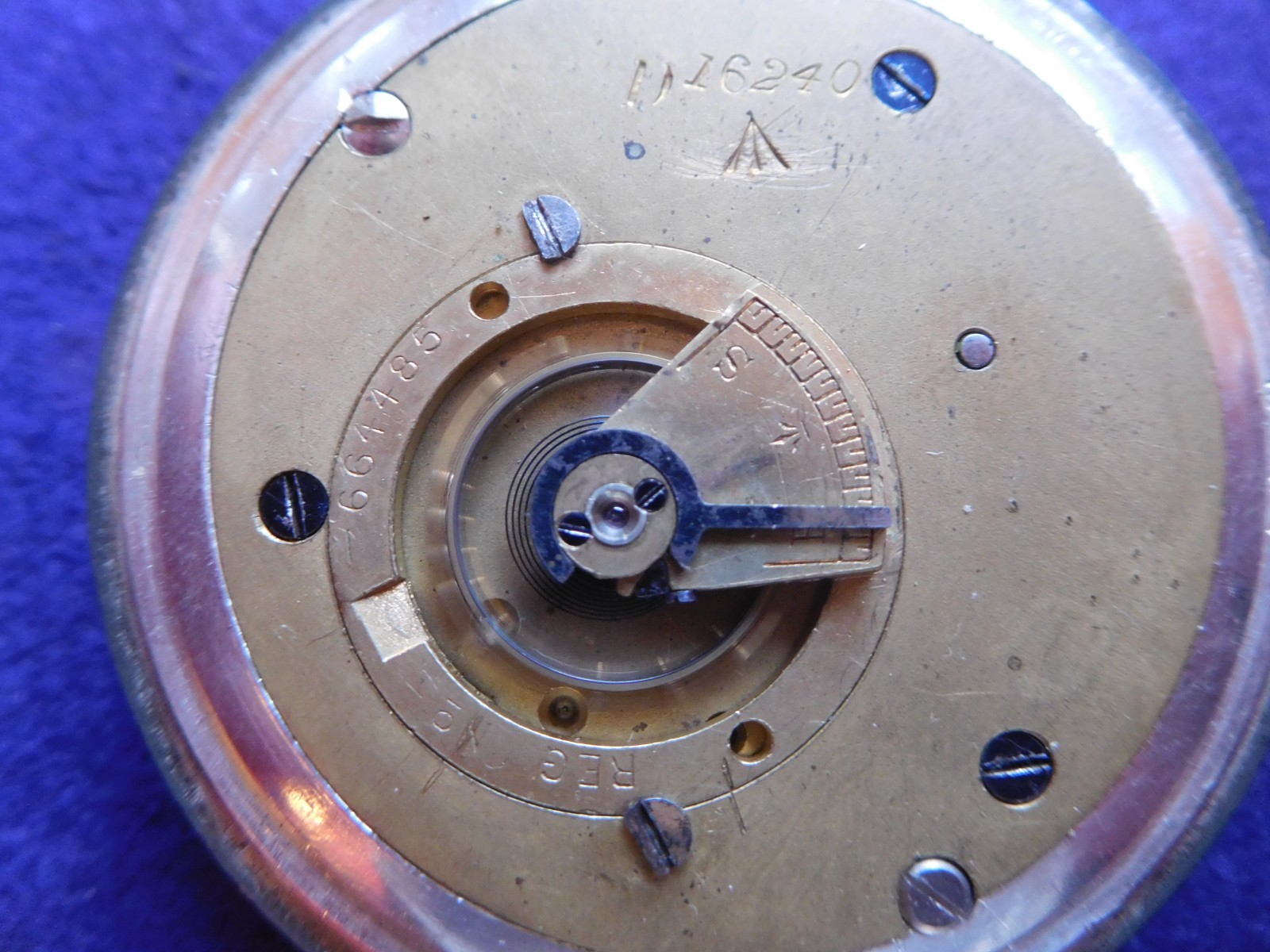 Rare WW1 English silver military pocket watch, Hallmarked 1918.