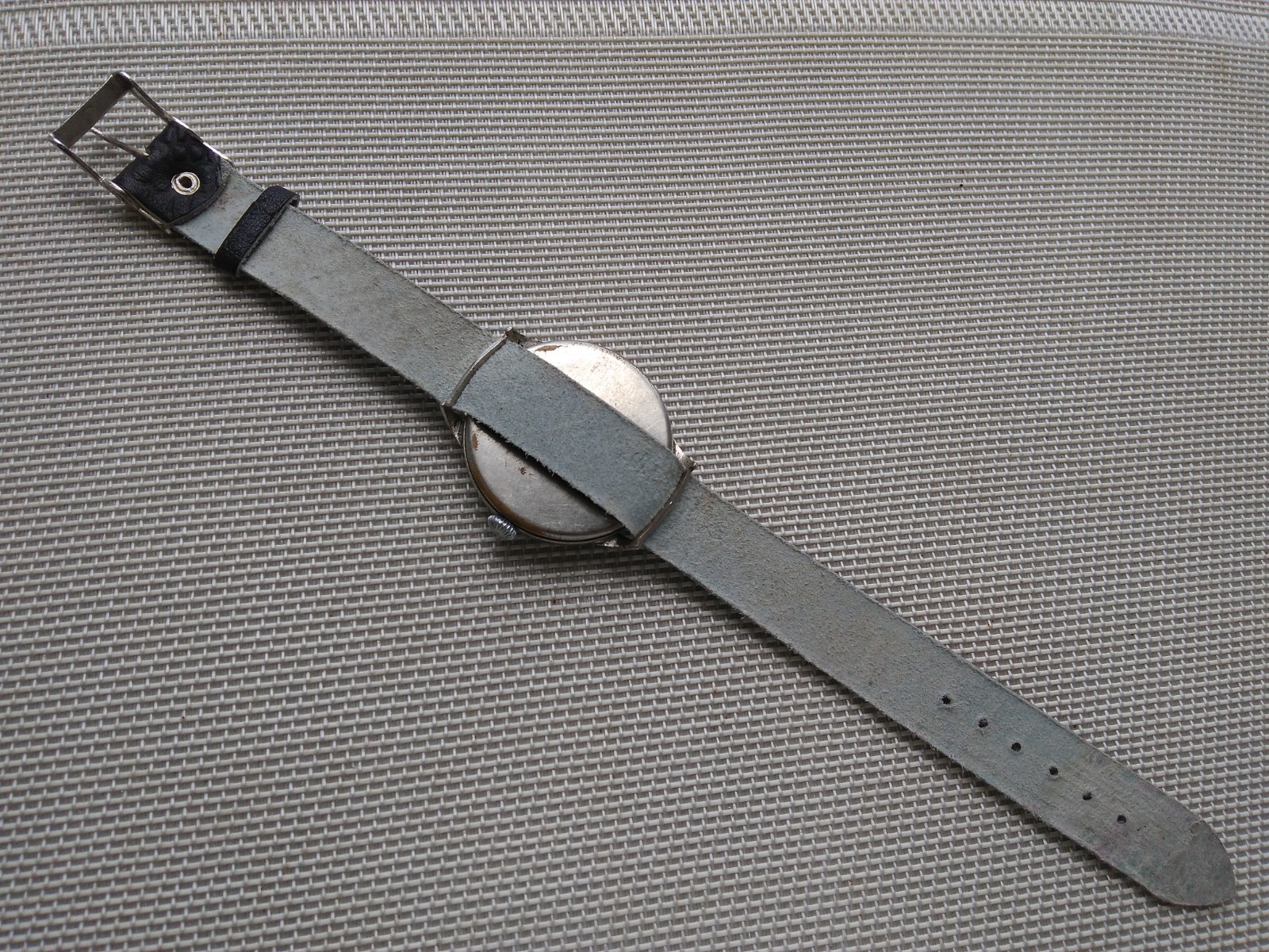 Rare OVERSIZE 38 mm. Soviet Molnija Watch USSR 1951 Military Style SERVICED