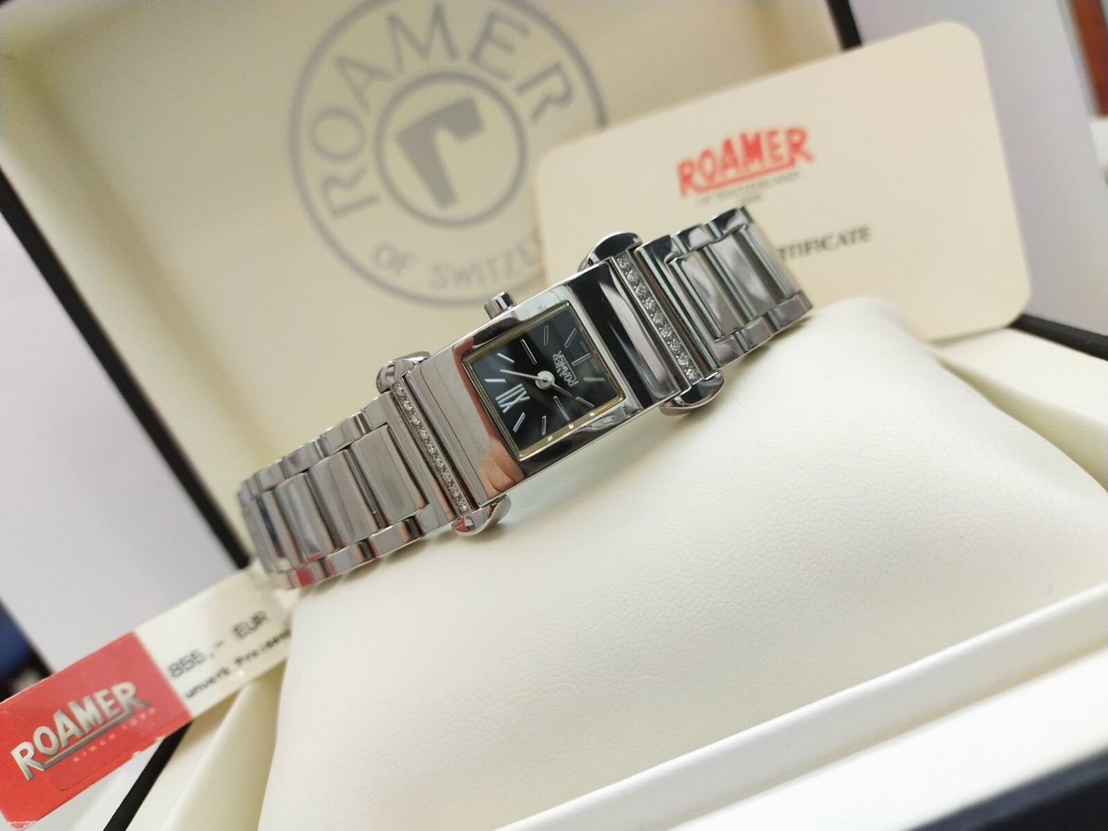 Roamer Watch Dreamline Luxury 18 Diamonds Swiss Made Folding Clasp 637.953