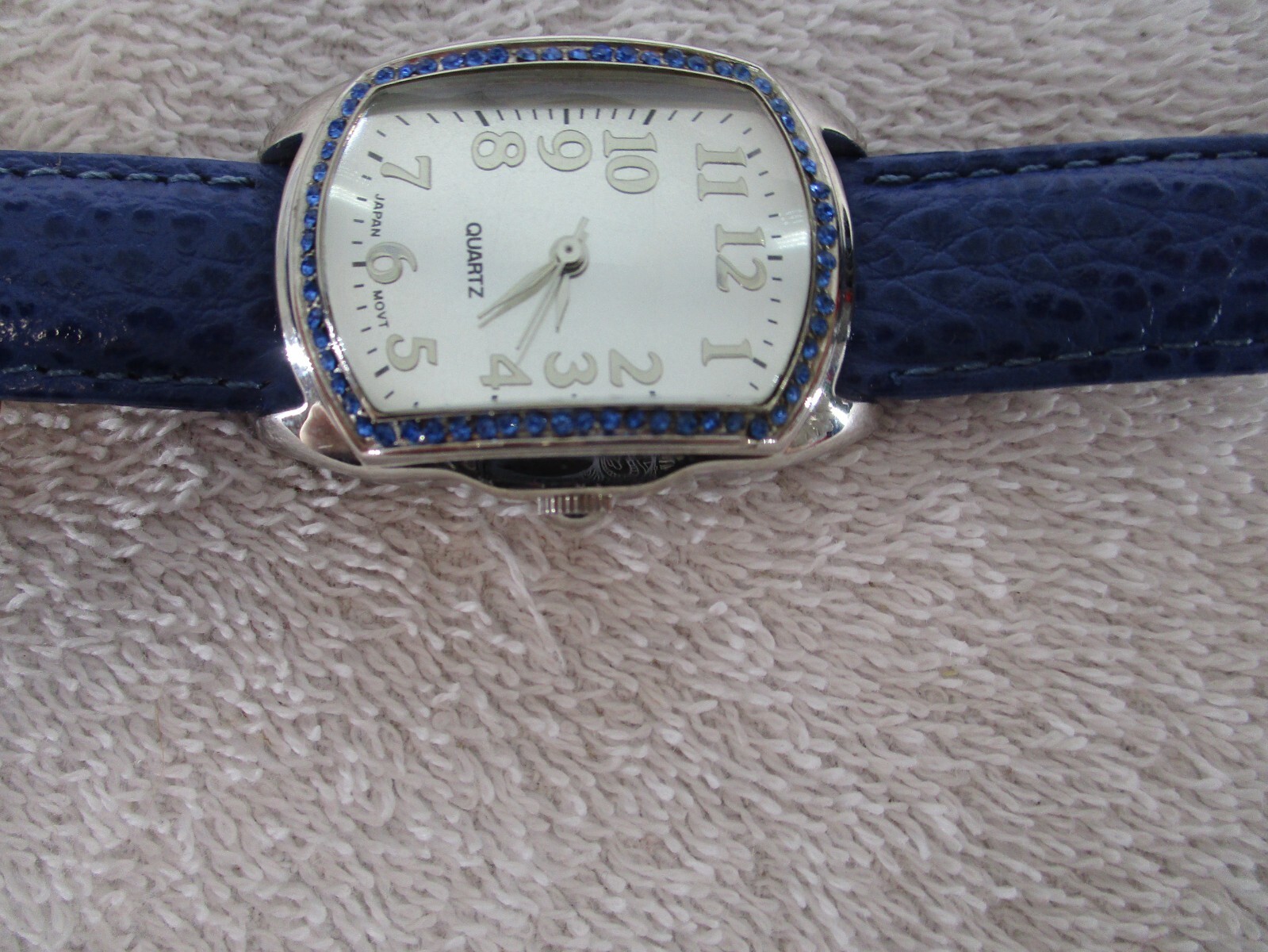 Wristwatch Quartz Genuine Leather Strap Stainless Steel Back Japan Movt Blue