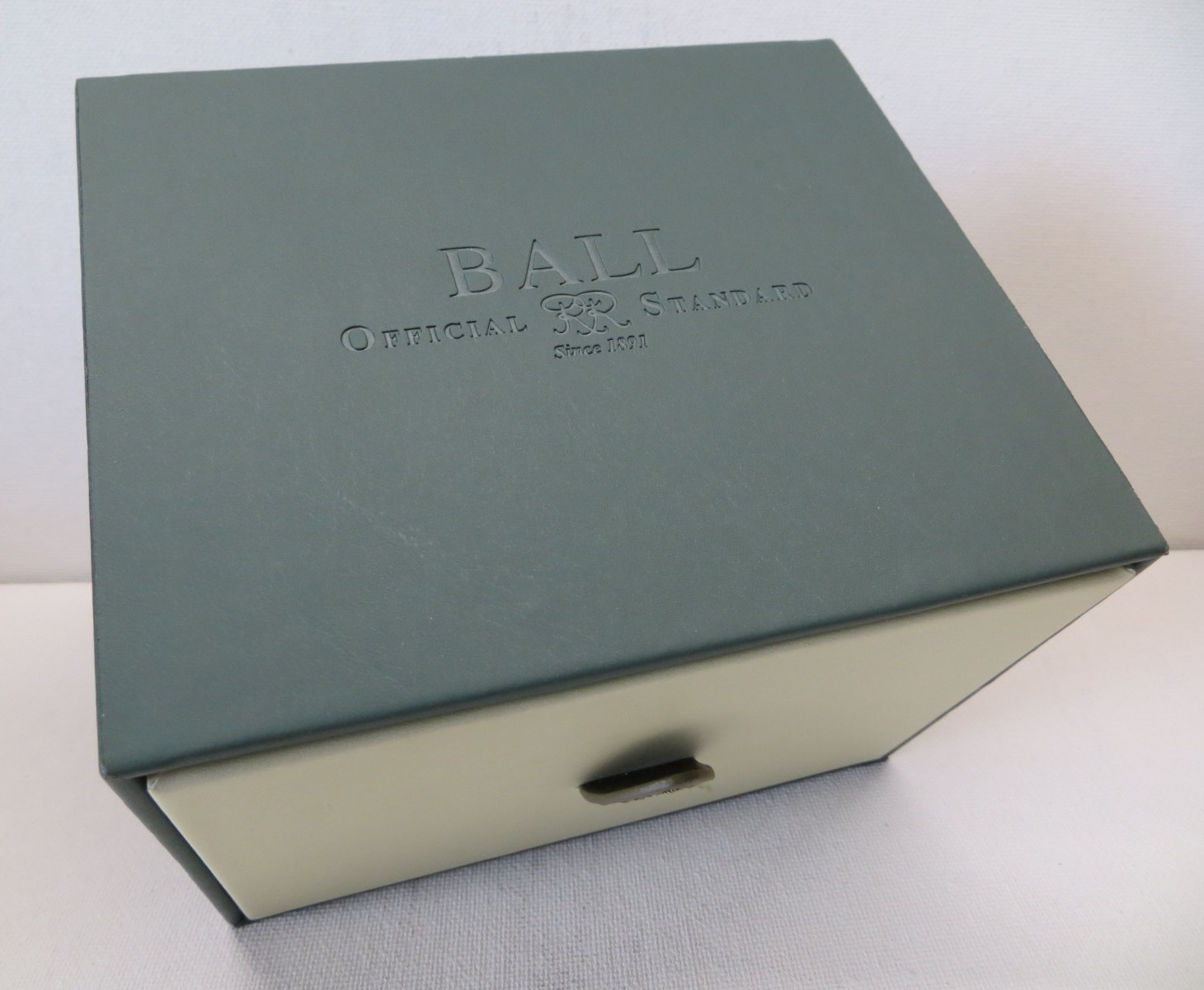 BALL Engineer Master Aviator II NM1080C-N5J-GY | Gray Dial | Auto | Box & Papers