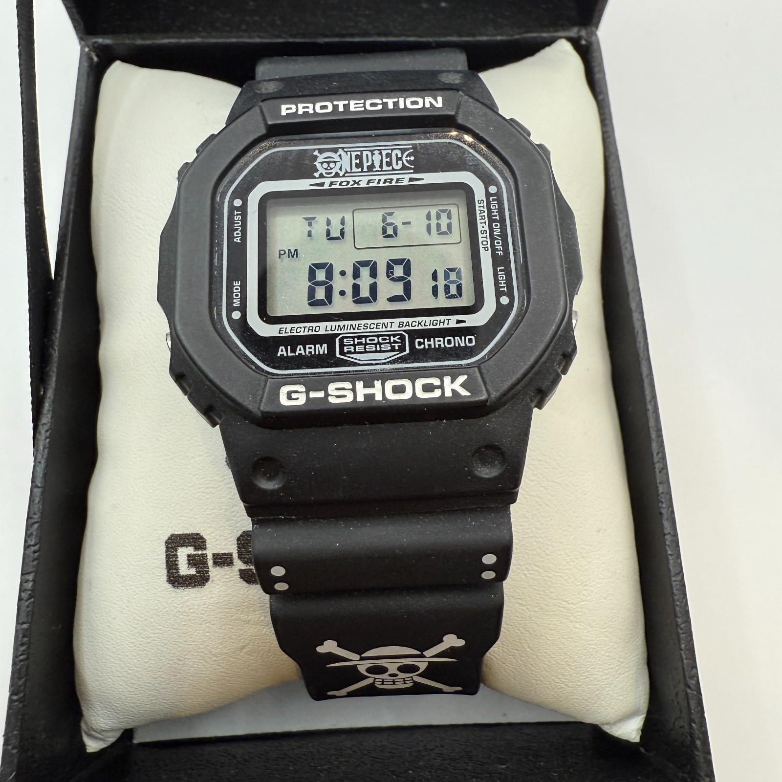 Casio G-SHOCK ONE PIECE GA-110JOP-1A4JR Monkey D Luffy Limited Watch MIB