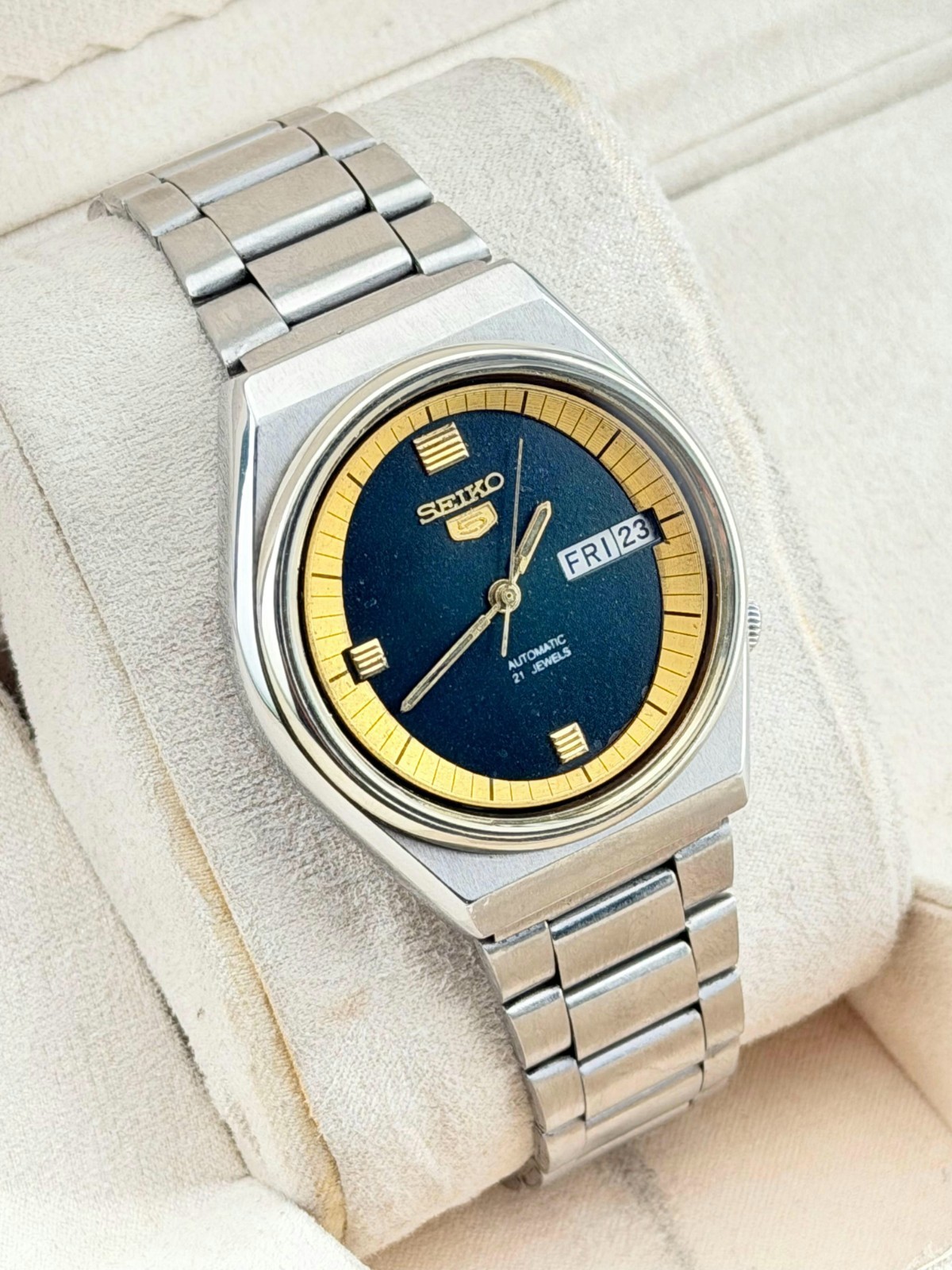 vintage Seiko 5 Men’s Wrist Automatic watch|Day-Date
