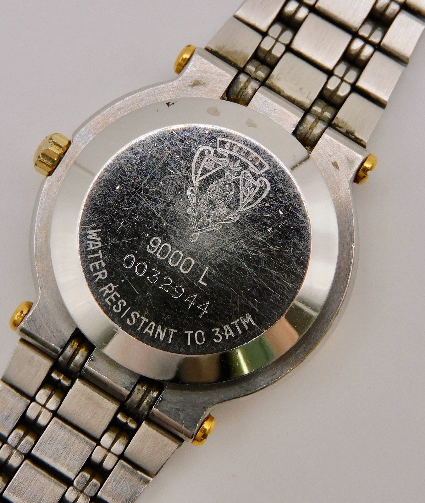 GUCCI 9000L Ivory Dial Two Tone Swiss Quartz Ladies Watch Date Swiss Made