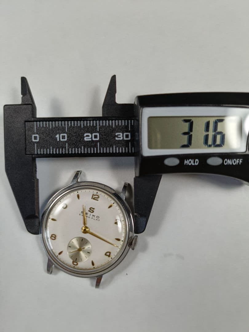 Seiko EXTRA FLAT 13050 new 10B S mark small second good working condition