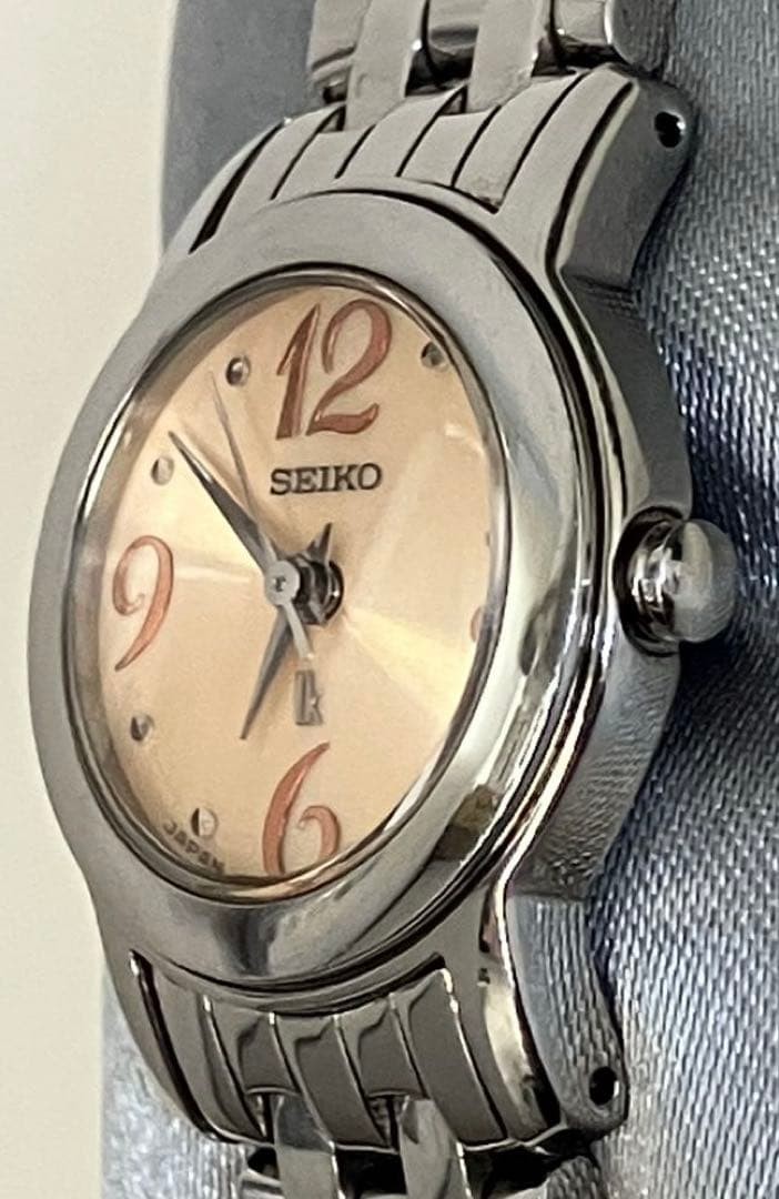 SEIKO LUKIA Women’s Quartz Watch