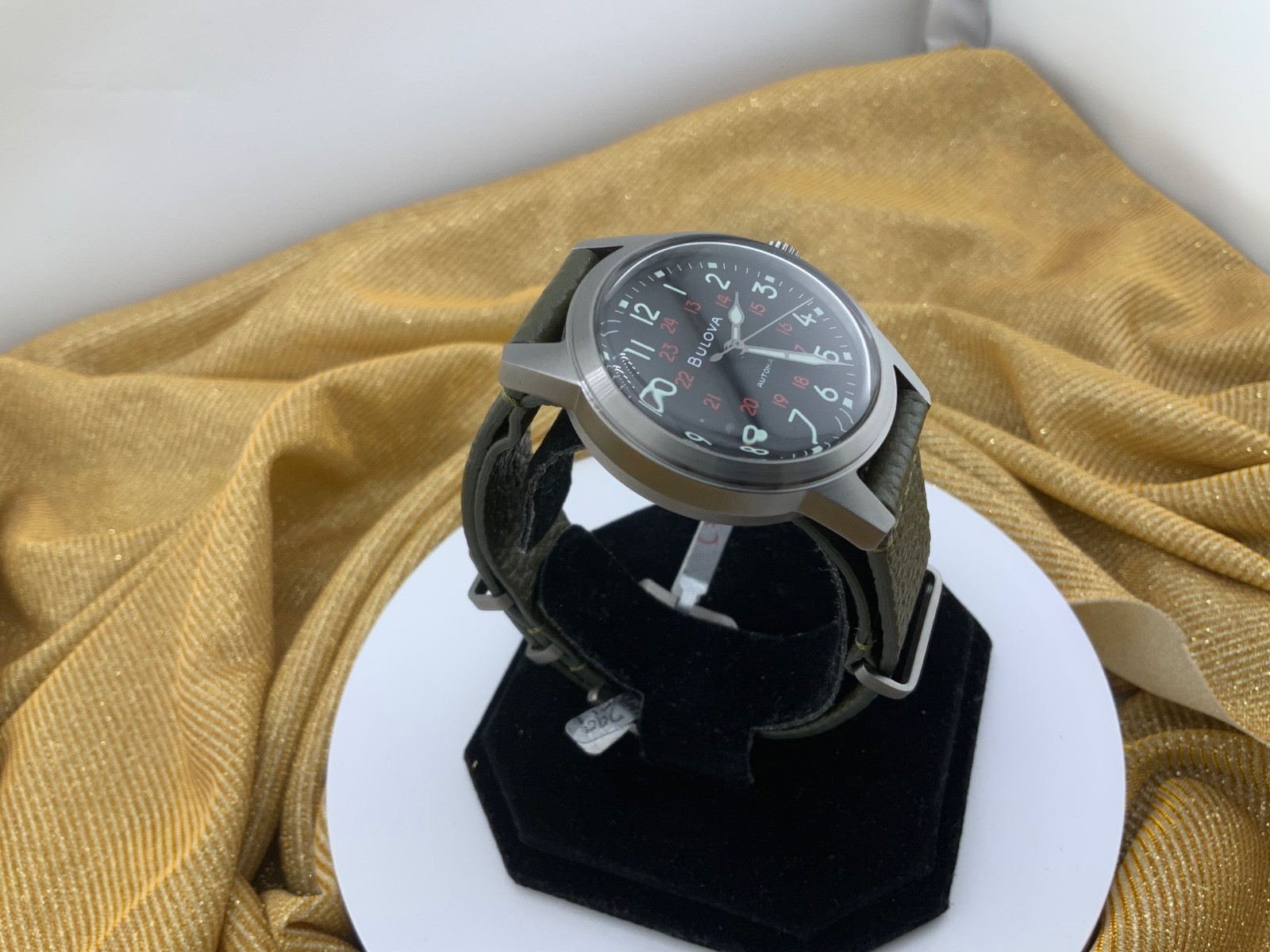 Bulova Military Heritage’Hack Watch’ Auto (38mm) Black Dial/Green strap RPP £299