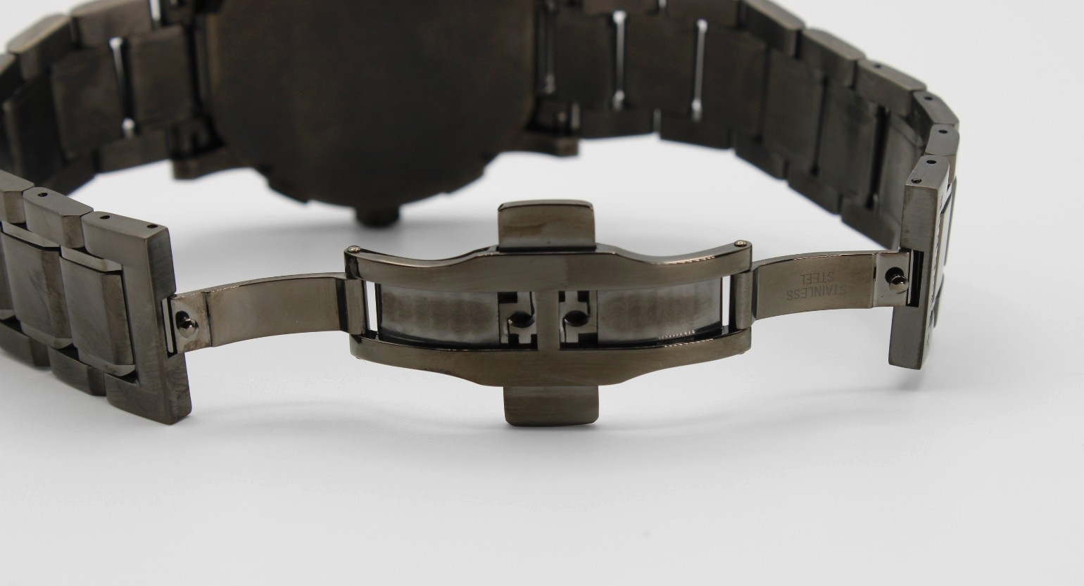 BURBERRY The City BU9354 Dark Gray Men’s Watch 42mm
