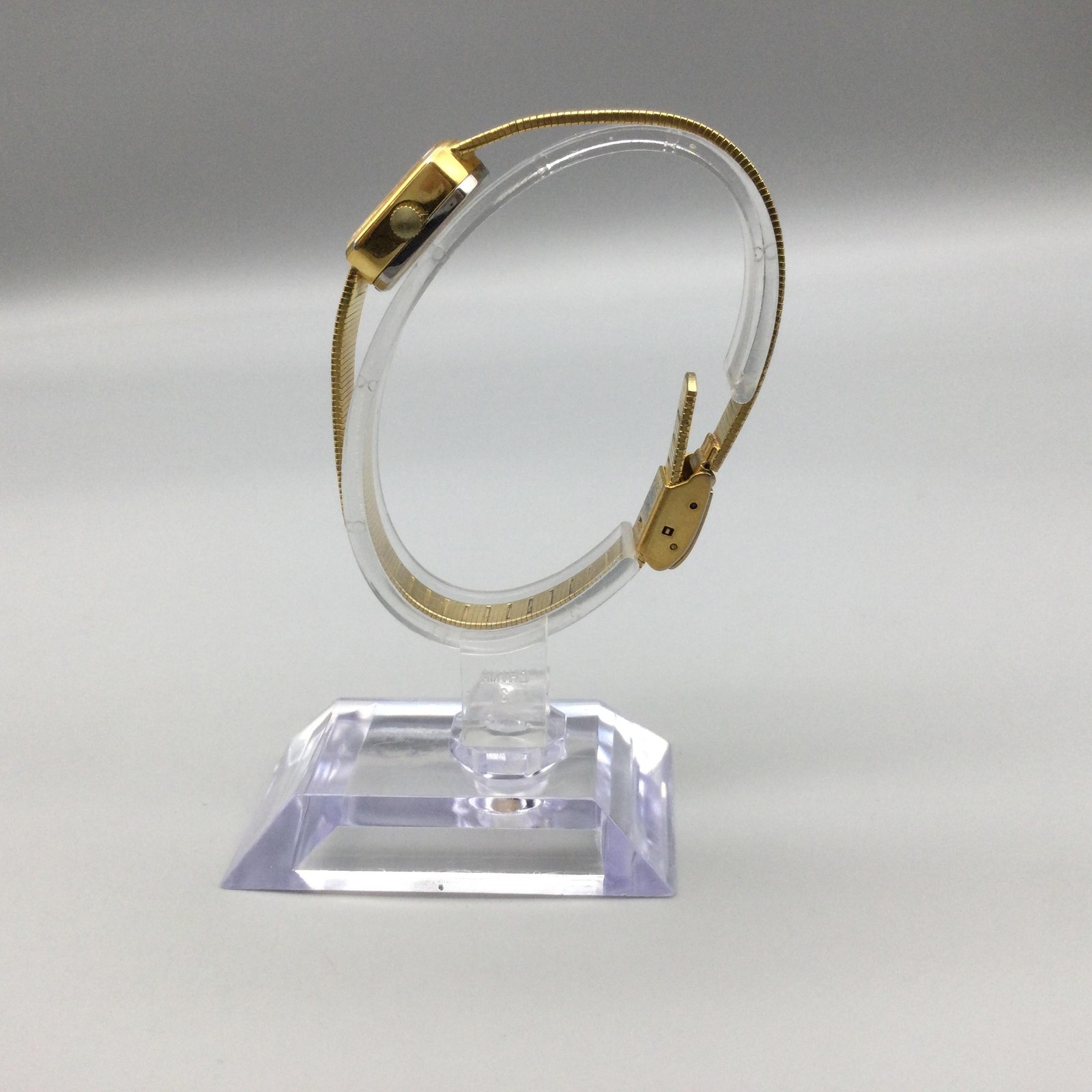 Vintage Dufonte Lucien Piccard Womens Watch 16mm Gold Tone New Battery 7.5″