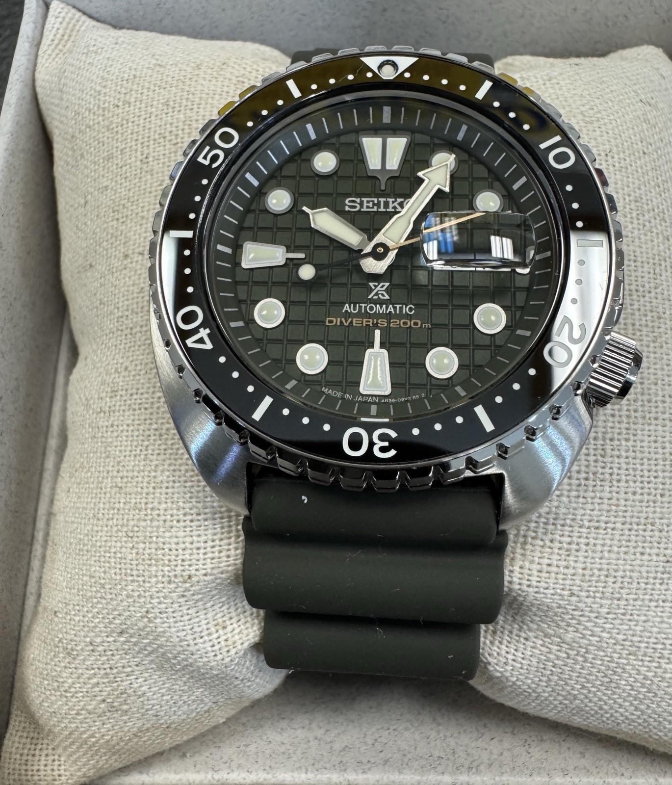 New Seiko Automatic Prospex King Turtle Divers 200M Men’s Watch SRPE05 Green