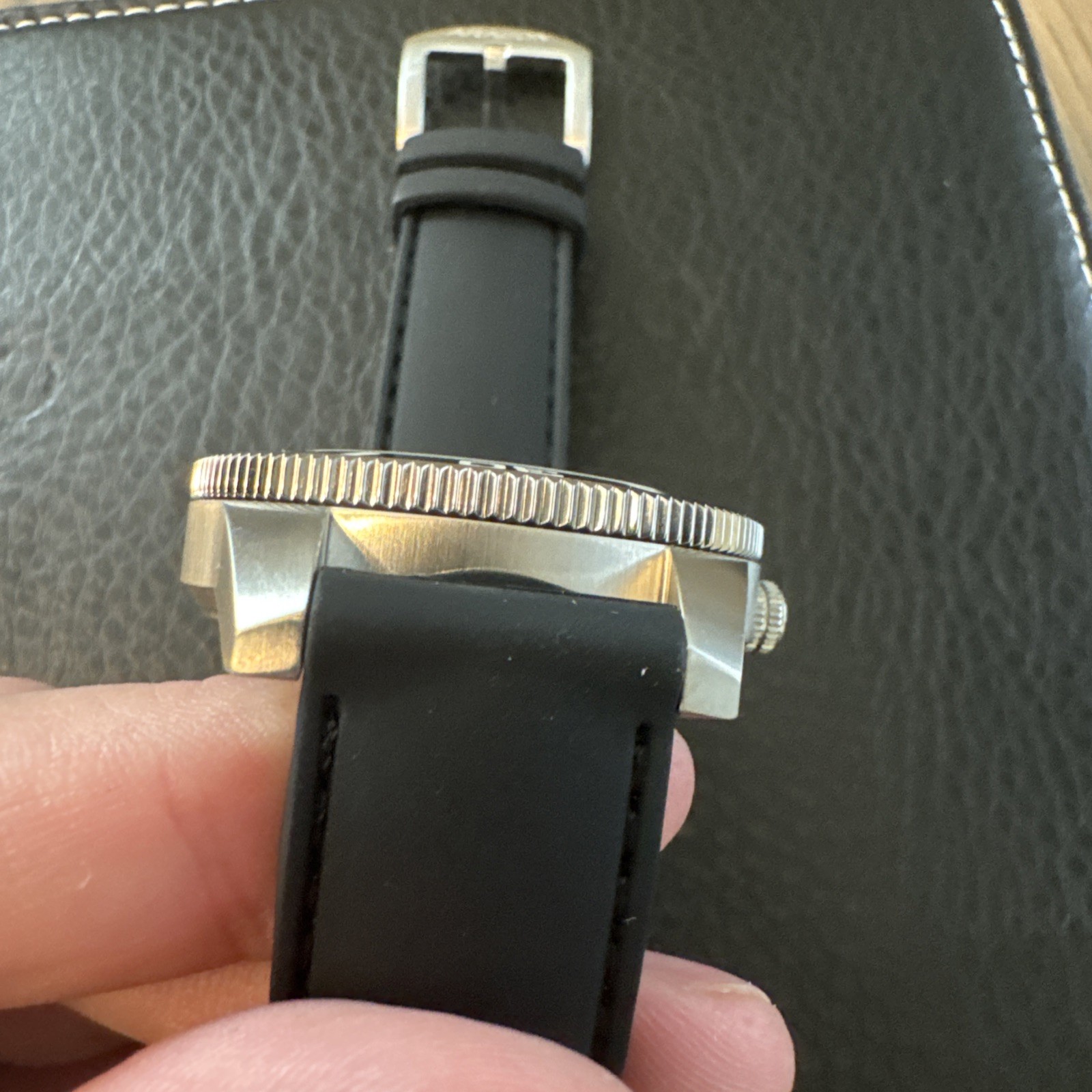 ARAGON A199BLU Divemaster NH36 42mm
