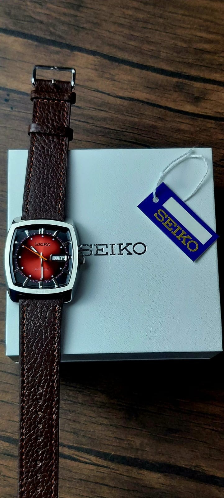 Seiko Recraft SNKP25 Automatic Men’s Watch – 7s26 – RED Sunbrust Dial
