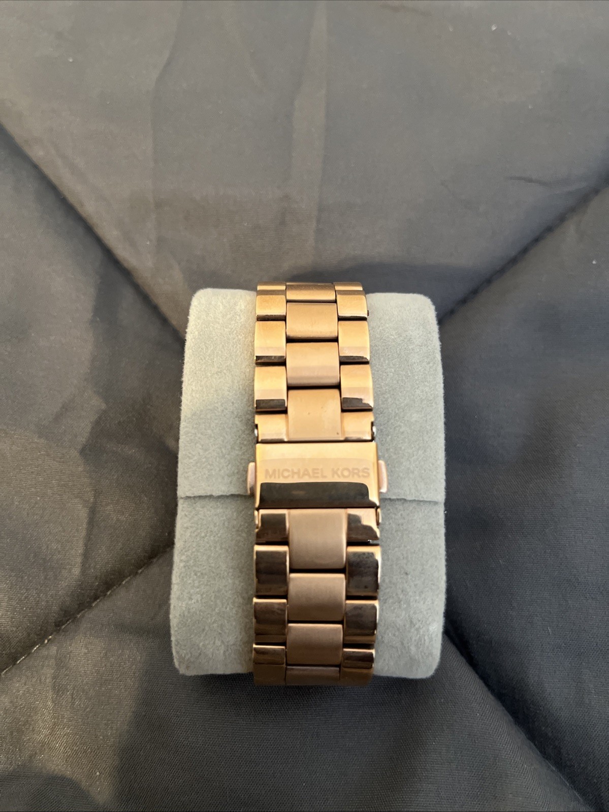 Michael Kors MK3197 Women’s Analog Quartz Watch Rose Gold, Dead Battery