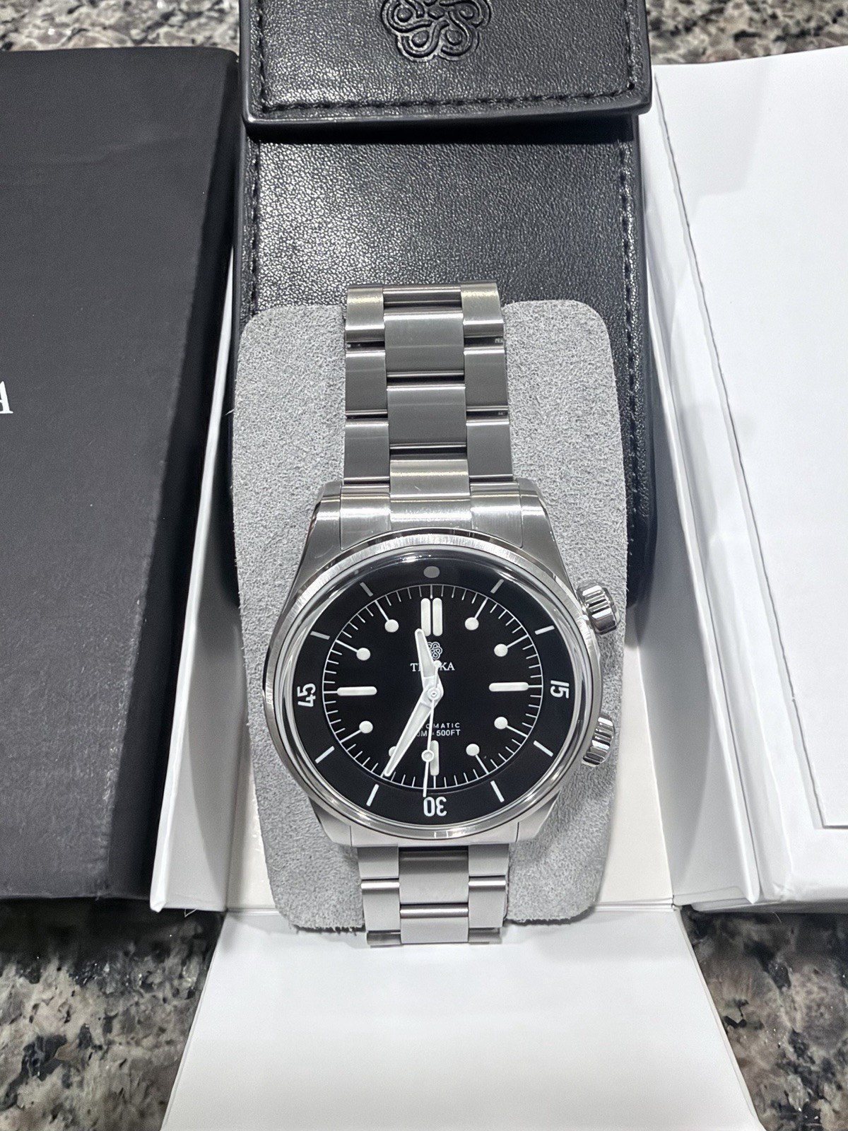 Traska Seafarer 38.5 mm Black Dial Automatic 150m Steel Bracelet Box Papers V3