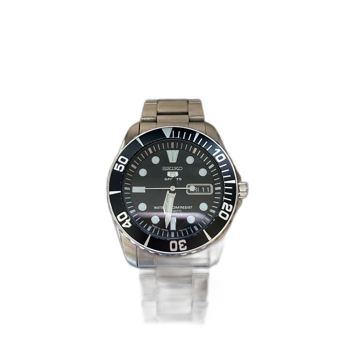Seiko 5 Sports Automatic Diver’s Watch SNZF17J1 Pre-owned – Good