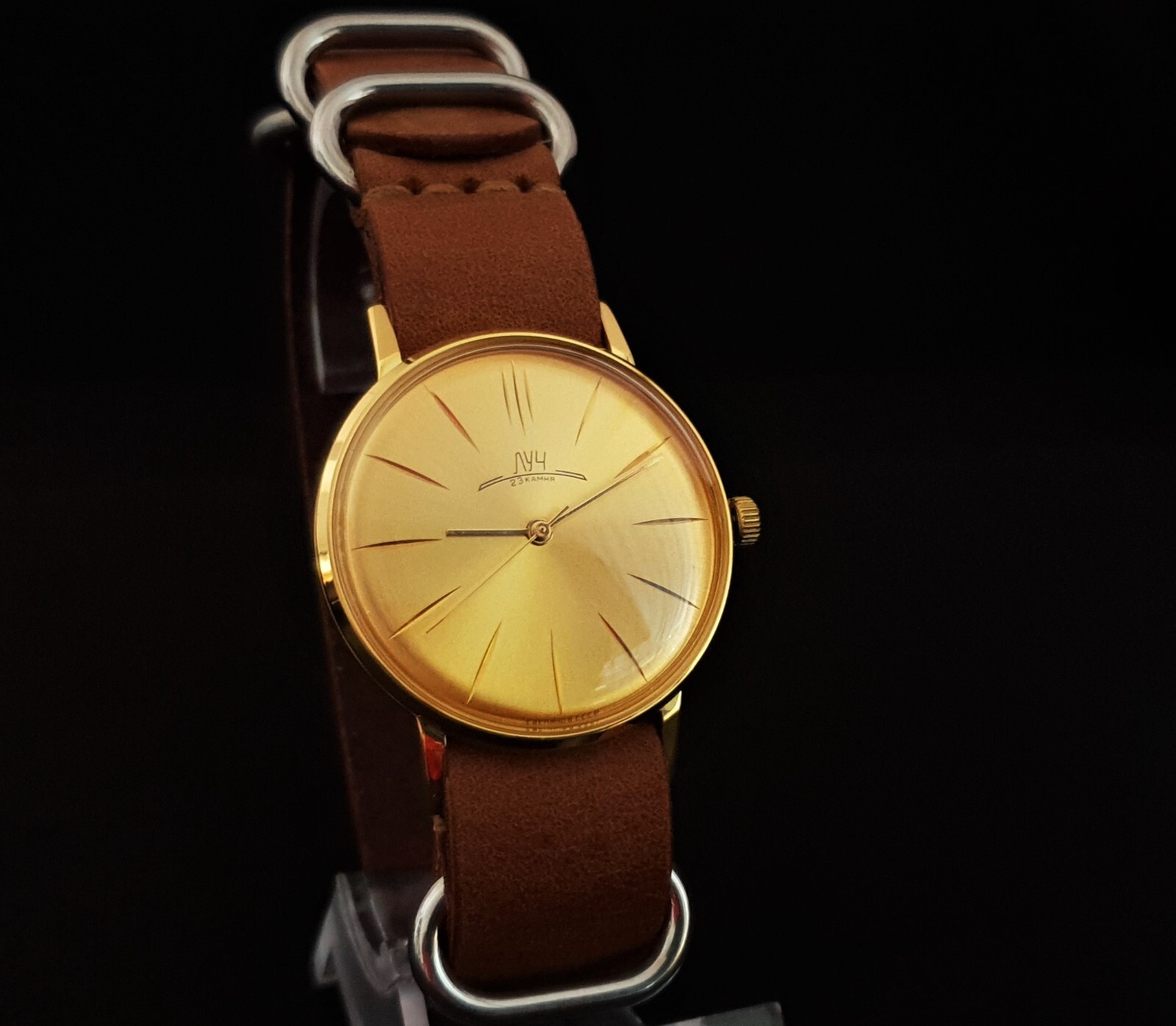Vintage Watch USSR Poljot De Luxe ULTRA SLIM Soviet Men’s Wristwatch Luch 2209