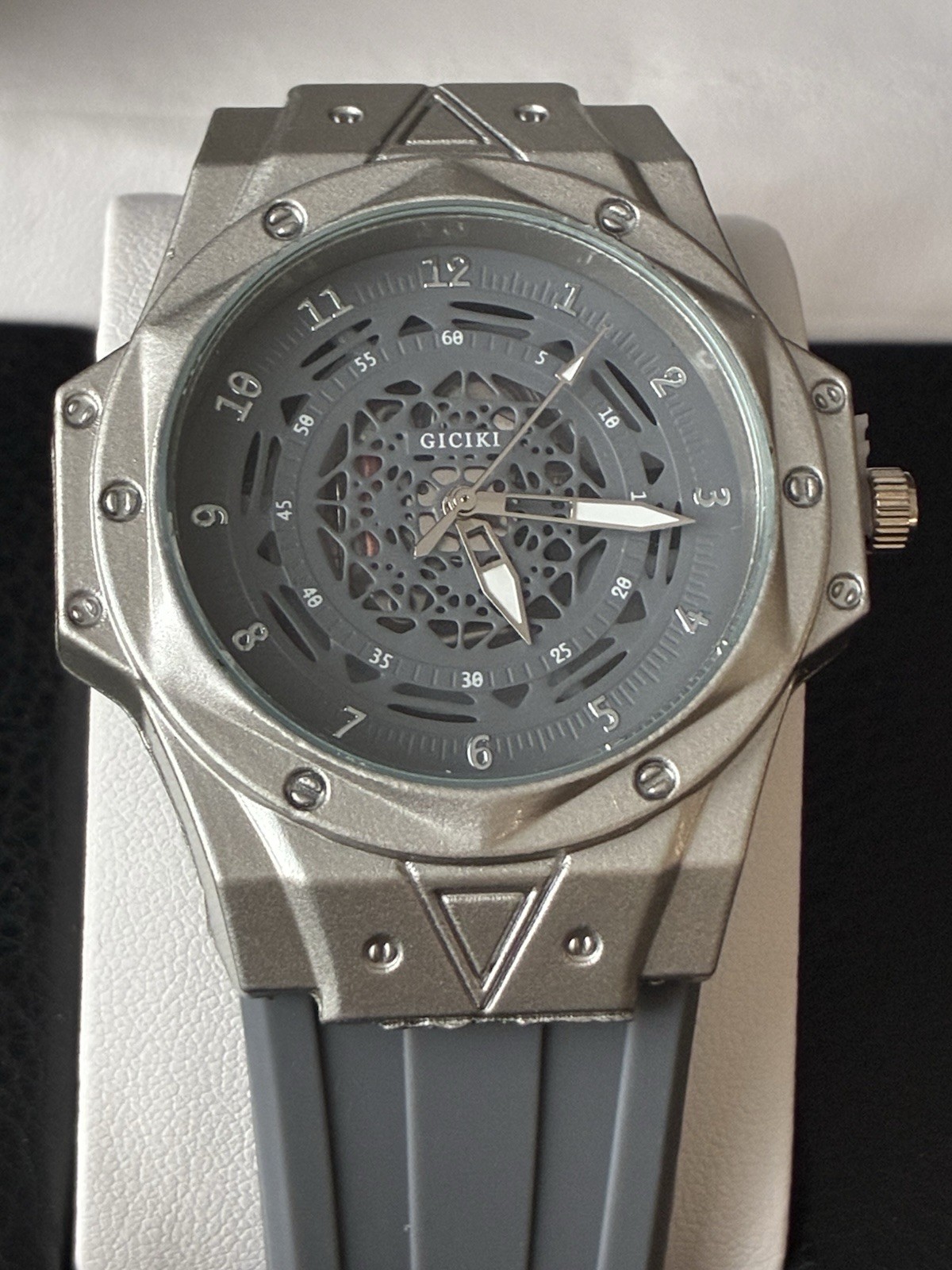 GICIKI Gray Skeleton Dial Quartz Watch Silver Case Gray Rubber Strap Box