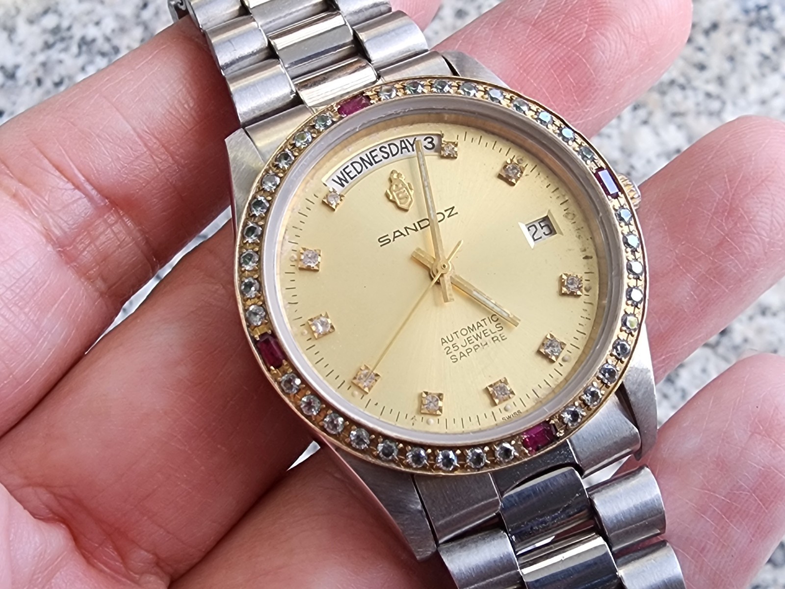 Rare Vintage Sandoz Automatic ETA Movement Gents Gold Dial Day Date Style 2834-2