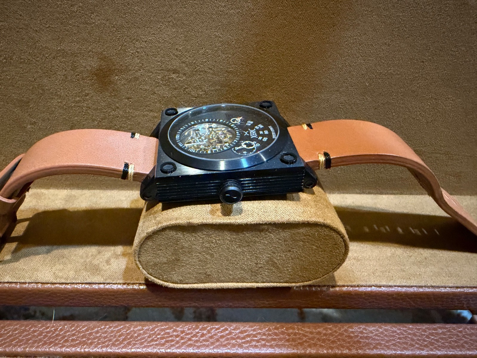 Xeric, Xeriscope squared LE 262/300 Model XS2-3017 mens watch