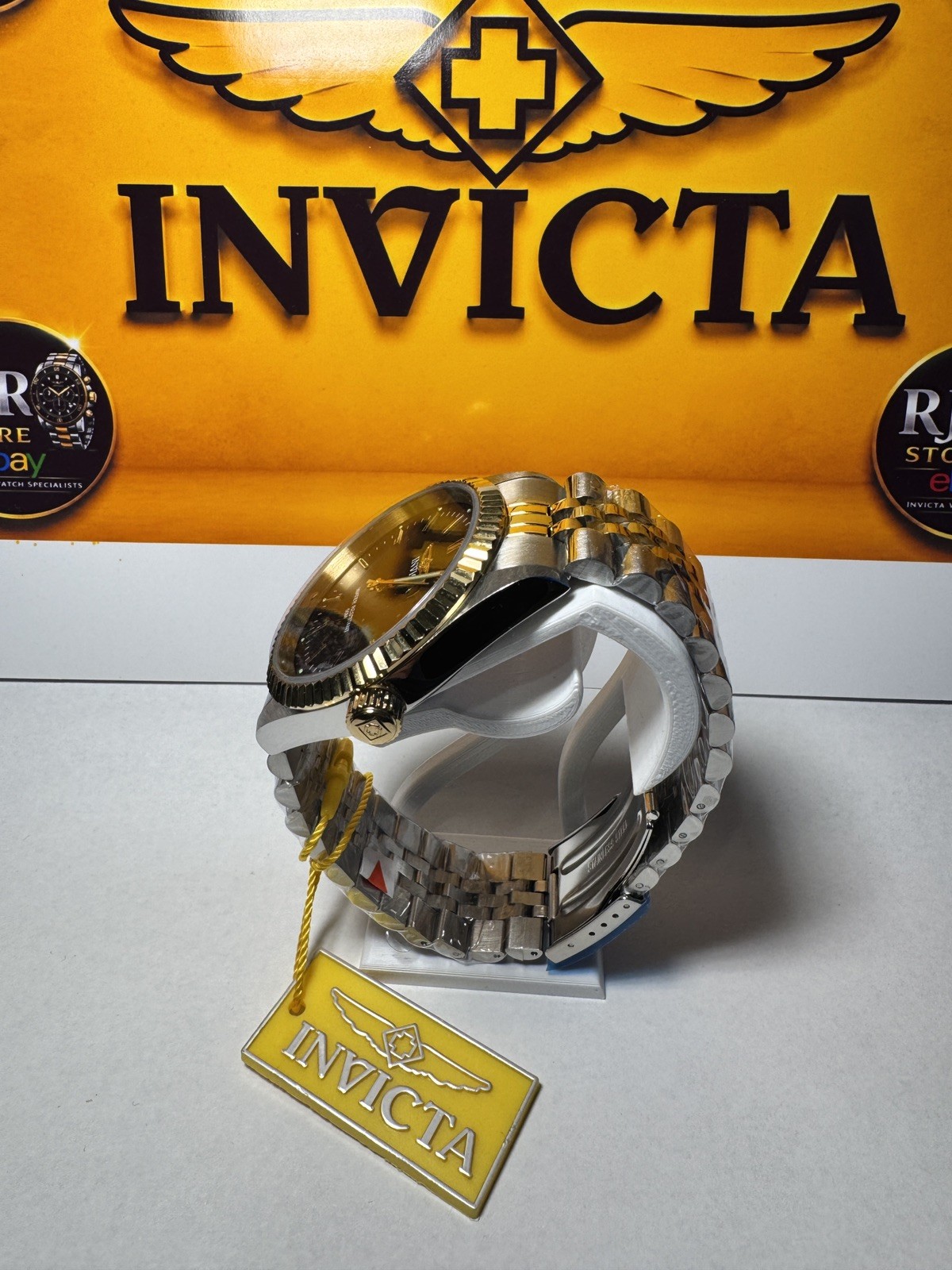 Invicta Specialty Men’s Watch – 43mm, Steel, Gold (29377)