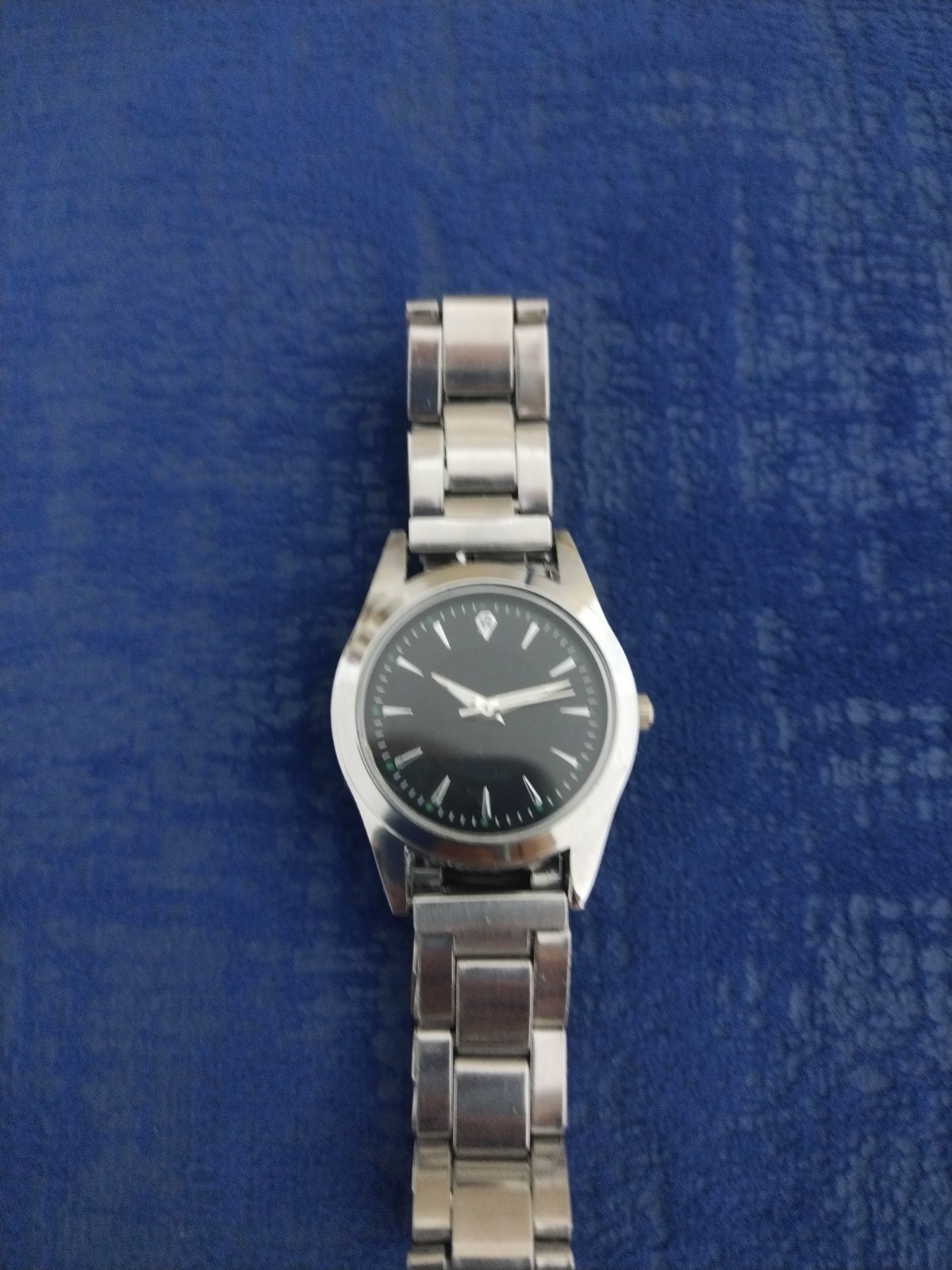 Silver Stainless Steel Watch Black Dial Quartz Casual Men Women Fashion Wristwat