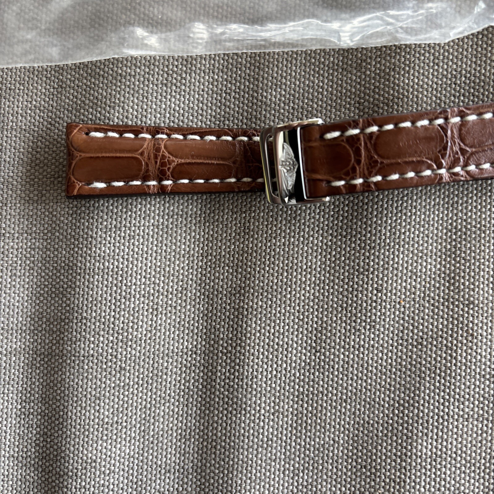 Original New Breitling 16-14 80 Leather Bracelet Band for Folding Clasp 226