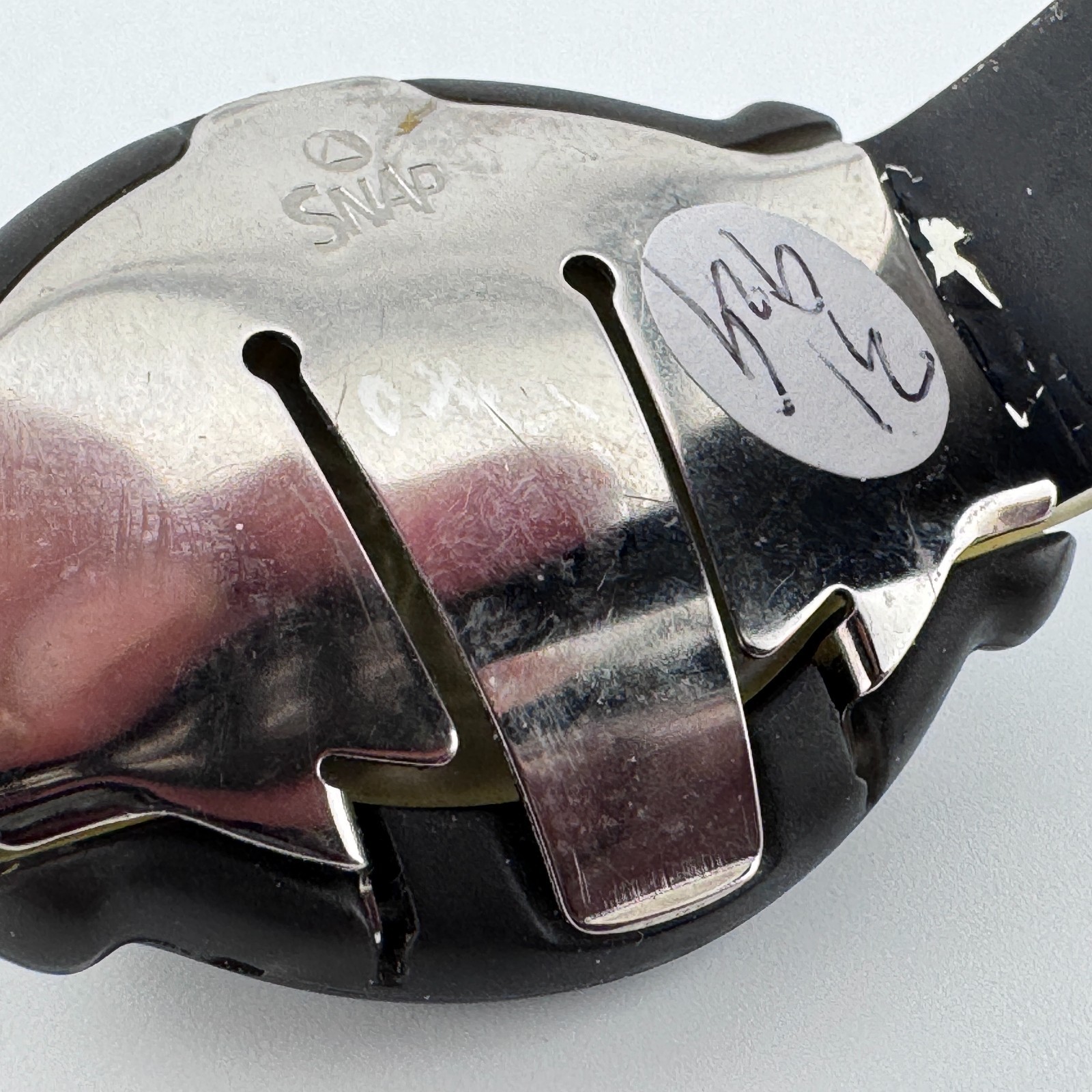 VTG Disney Snap Mickey Quartz Watch Unisex Black Resin Rubber Oval New Battery