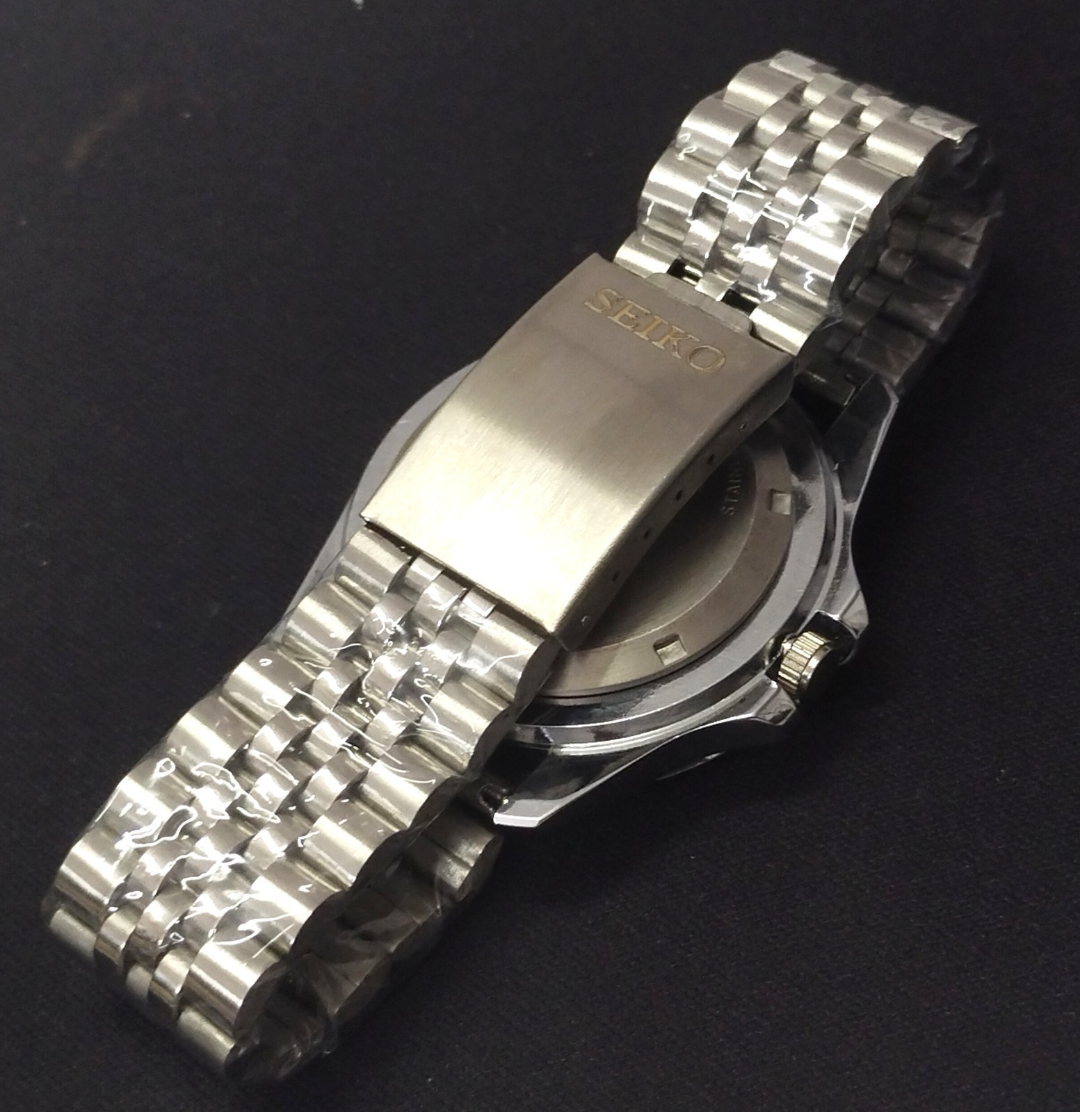 Vintage Seiko 5 Automatic Watch for Men Black Arabic Dial Working Perfectly