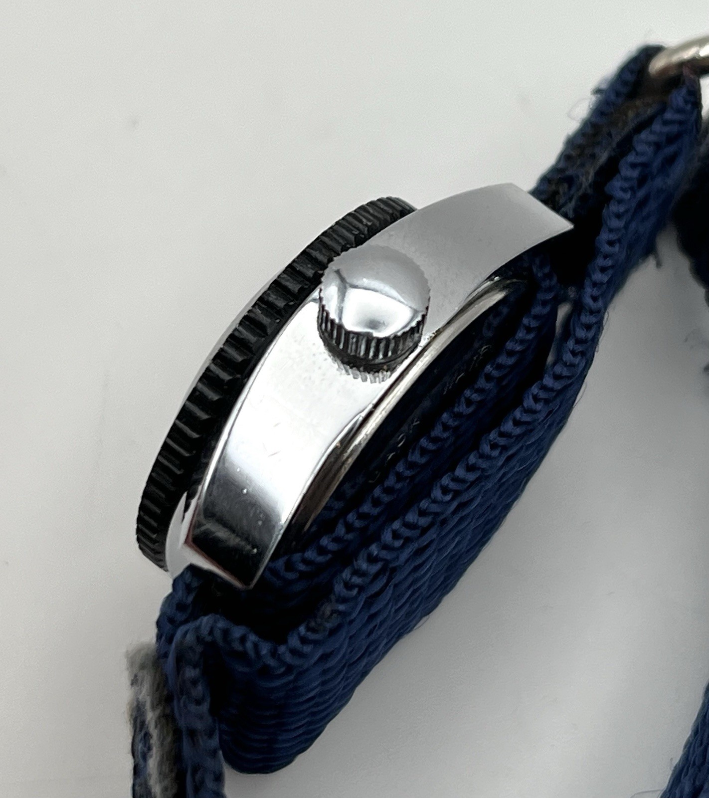 Vintage 1960’s ANKER 04 Diver German Wind Up Wristwatch 28mm Blue Dial