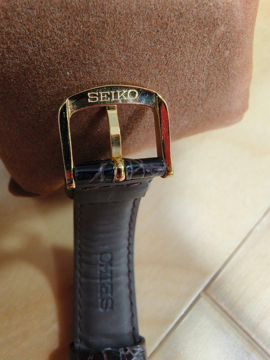 SEIKO Quartz Roman Numeral Leather Watch Used