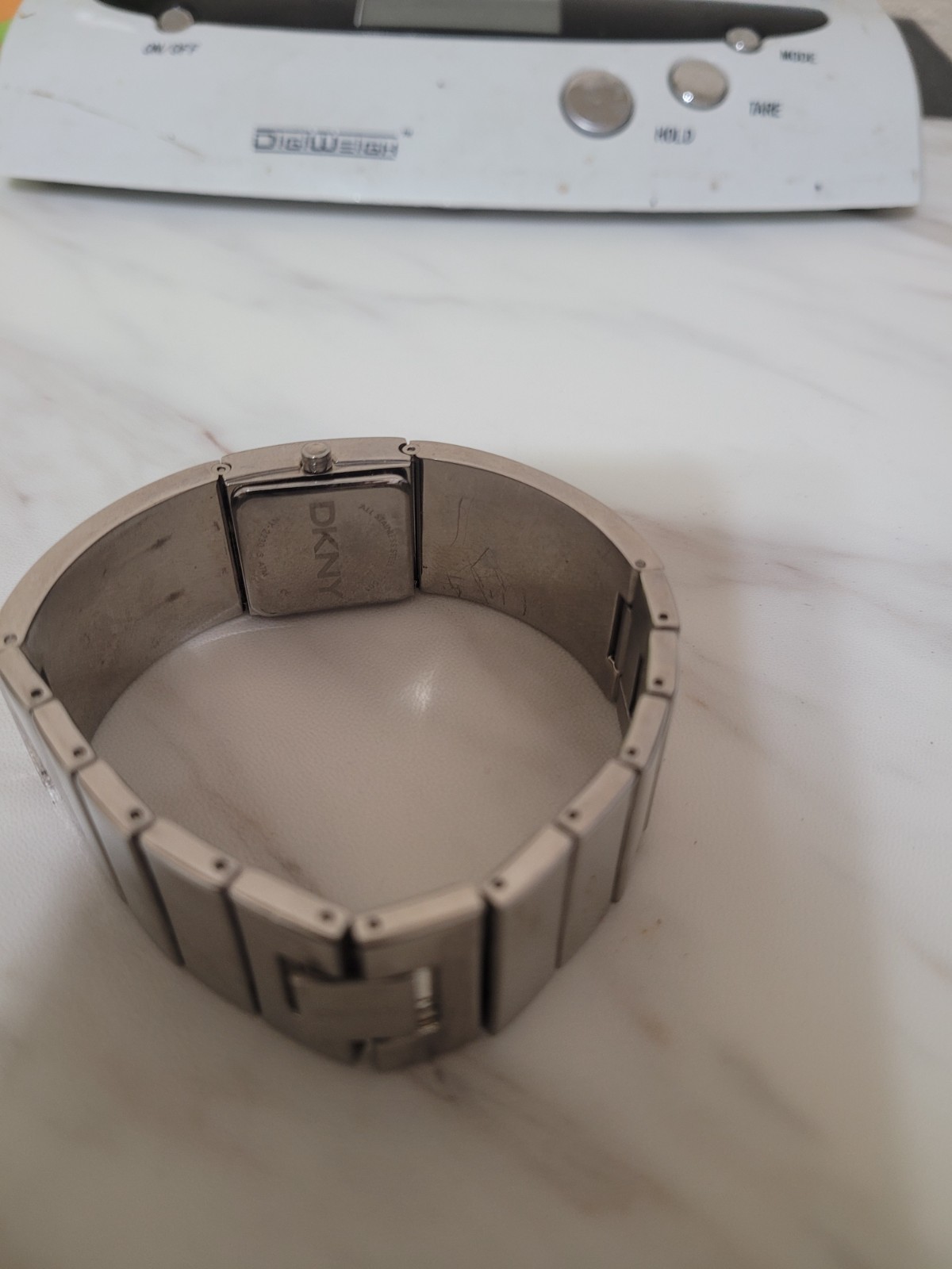 Women’s DKNY 17mm Watch Silver Tone Mesh Band New Excellent Condition