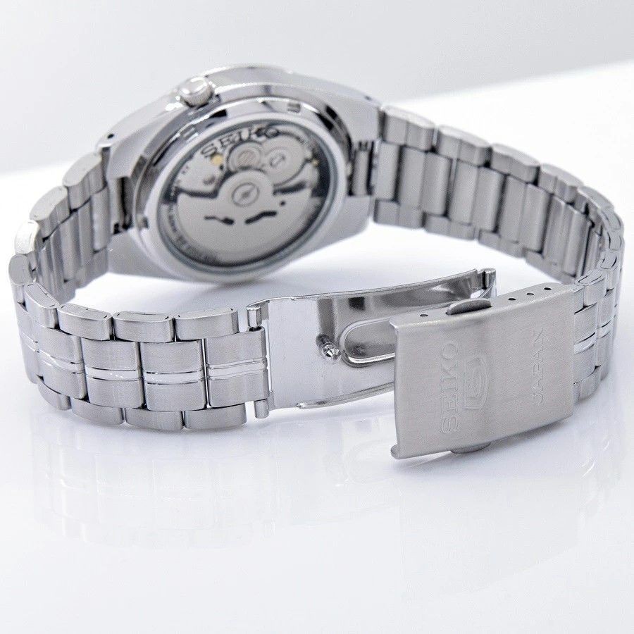 Seiko 5 Automatic 21 Jewels White Dial Japan Made Analog SNK559J1 Men’s Watch