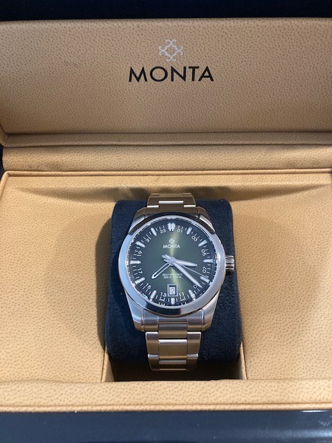 Monta Noble Voyager GMT Green Dial 38.5mm pre owned very nice looking watch