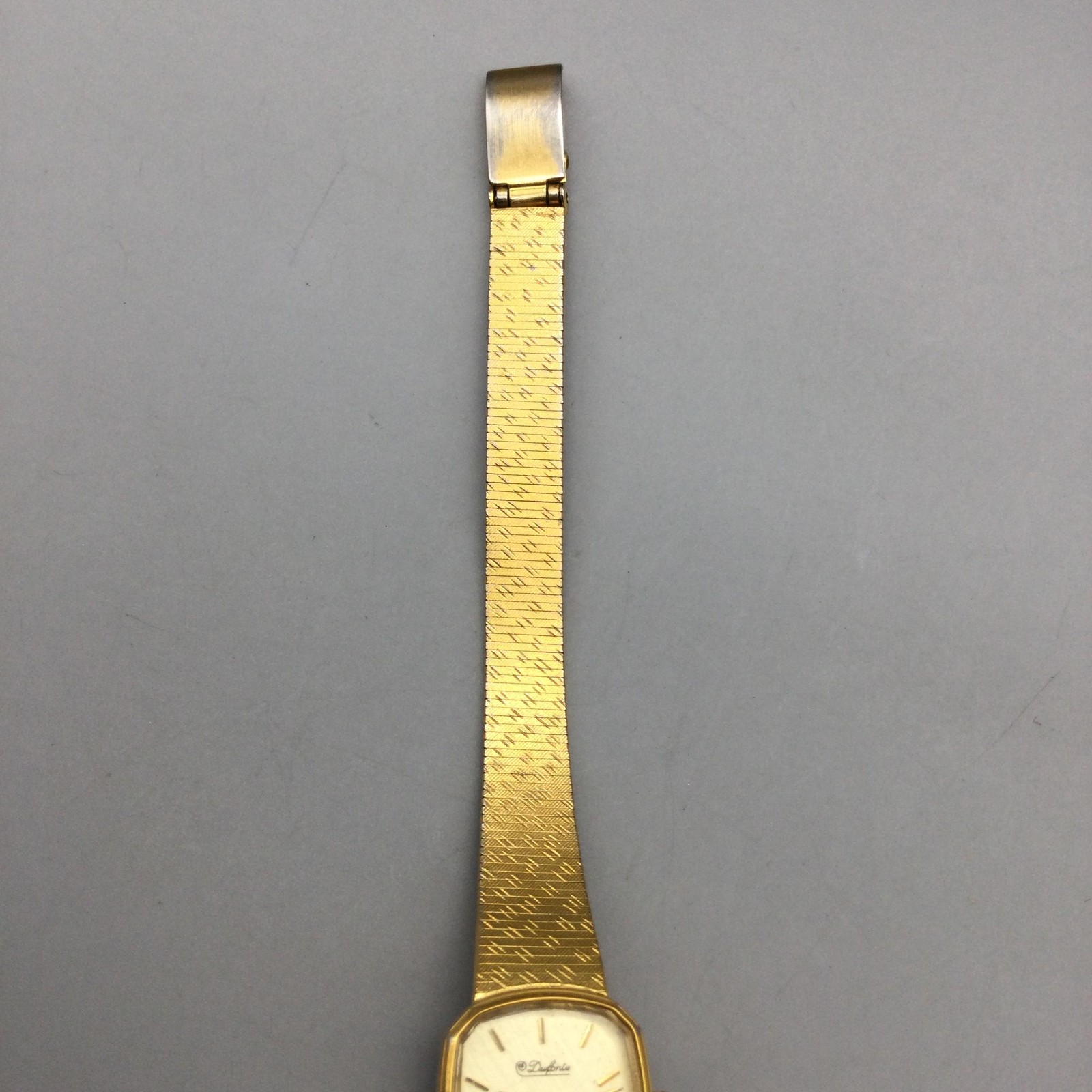 Vintage Dufonte Lucien Piccard Womens Watch 16mm Gold Tone New Battery 7.5″