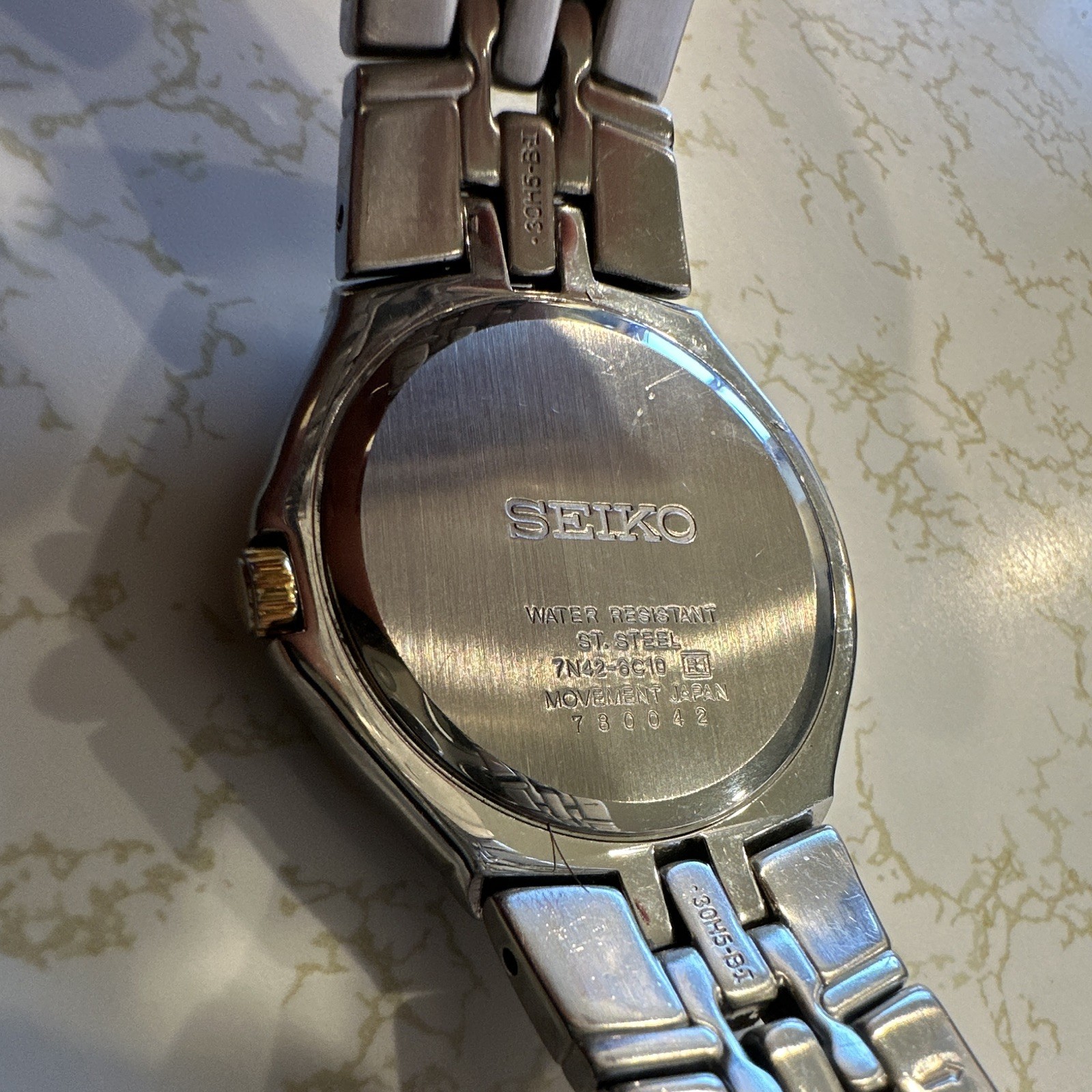 Seiko Quartz Two-Tone Stainless Bracelet Watch White Textured Dial Date