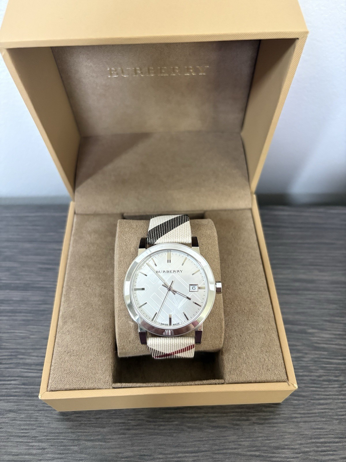 Burberry BU9022 Women’s Watch