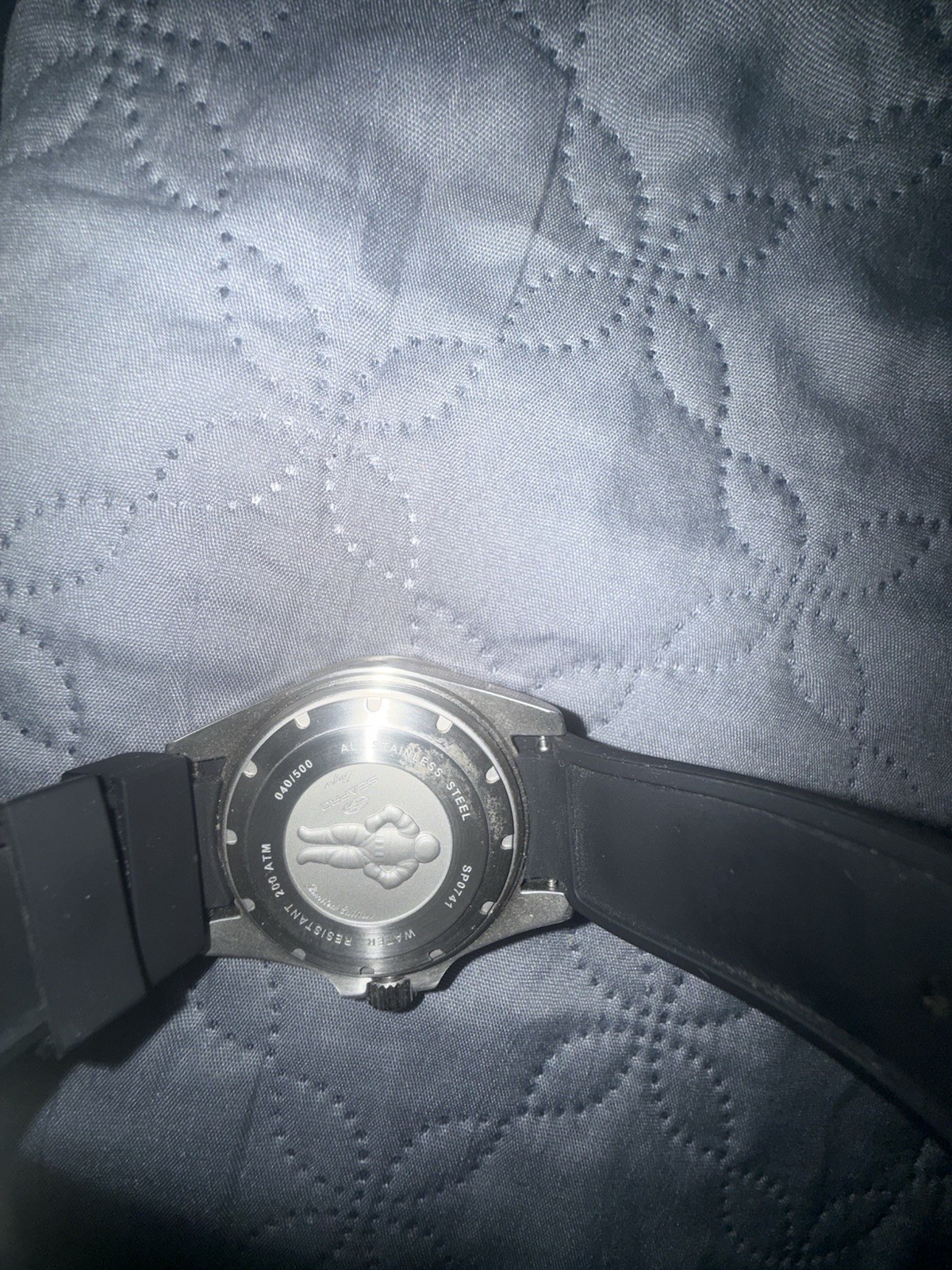 Seapro Abyss Mens Diver Watch 200 ATM Quartz Blue Dial Black Strap Date