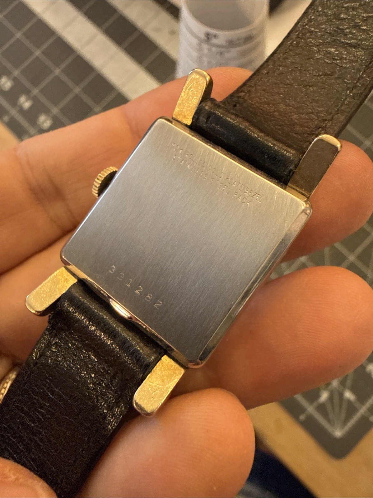 1950s Benrus Men’s Square tank watch domed glass 10K RGP runs Fancy Lugs