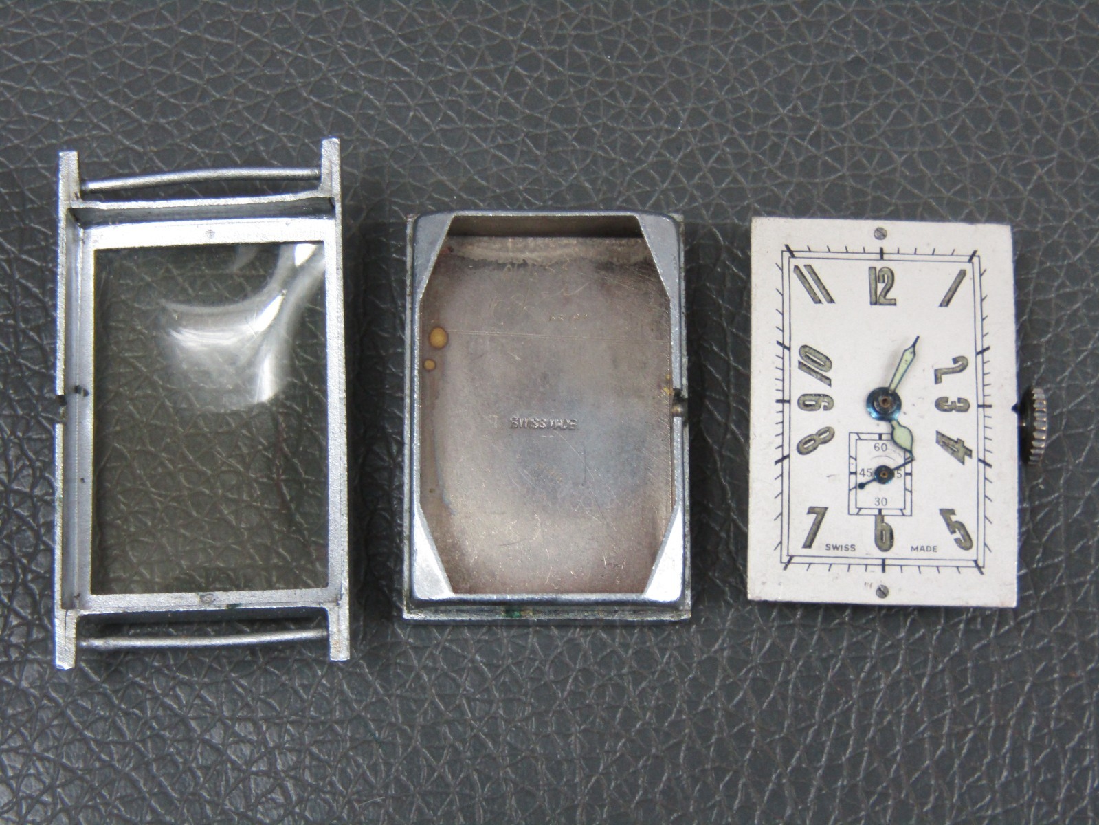 Vintage mens Art Deco chrome Tank 4 jewel hand wind mechanical wrist watch