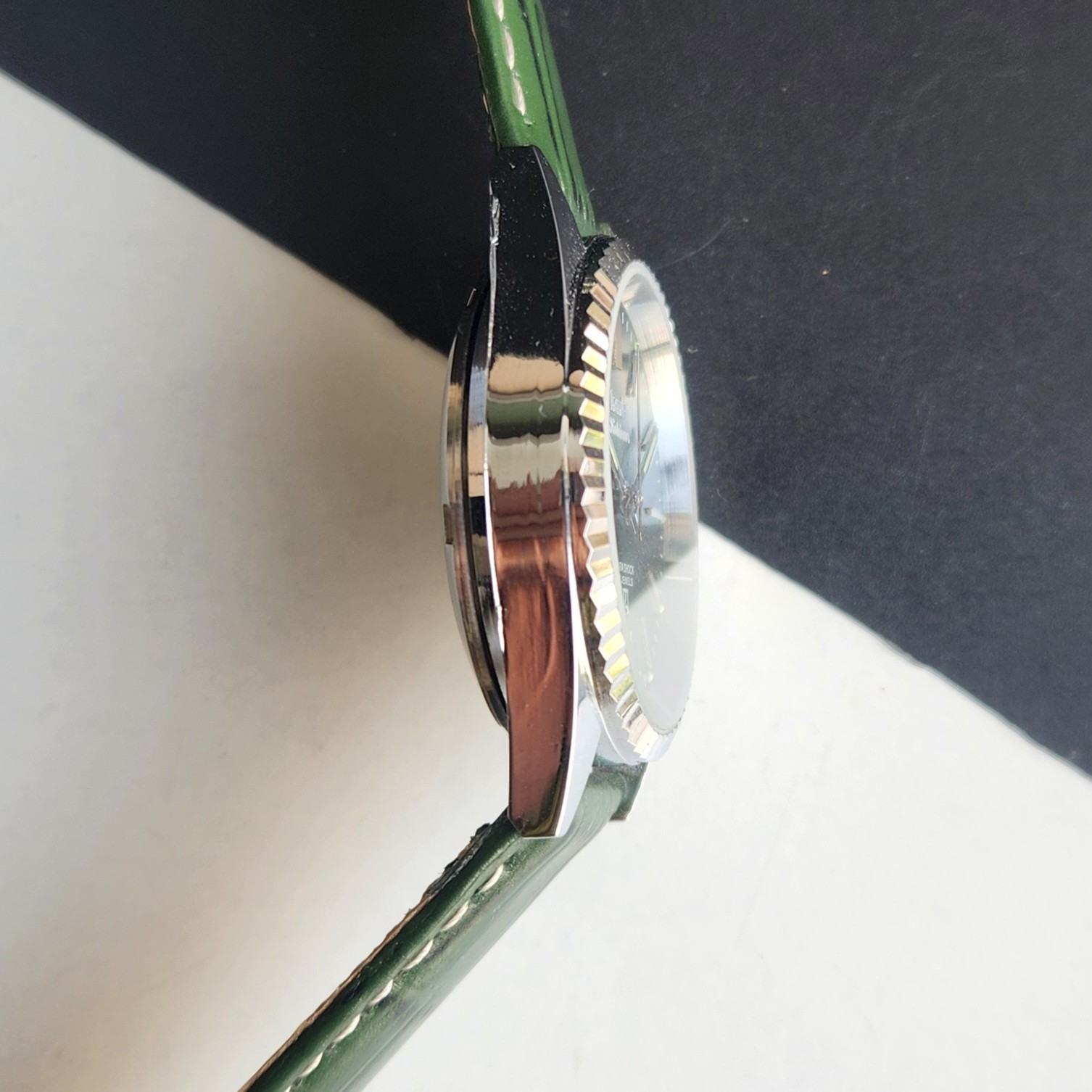 Vintage HMT Kohinoor Fluted Bezel Mechanical Hand Winding Wrist Watch A05