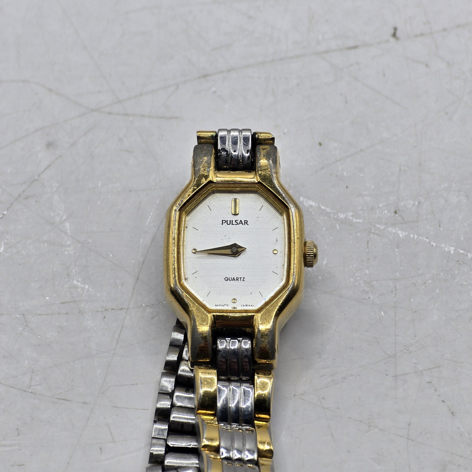 Vintage Pulsar Women Watch 16mm Two Tone Stainless Steel Bracelet Y150-5B70