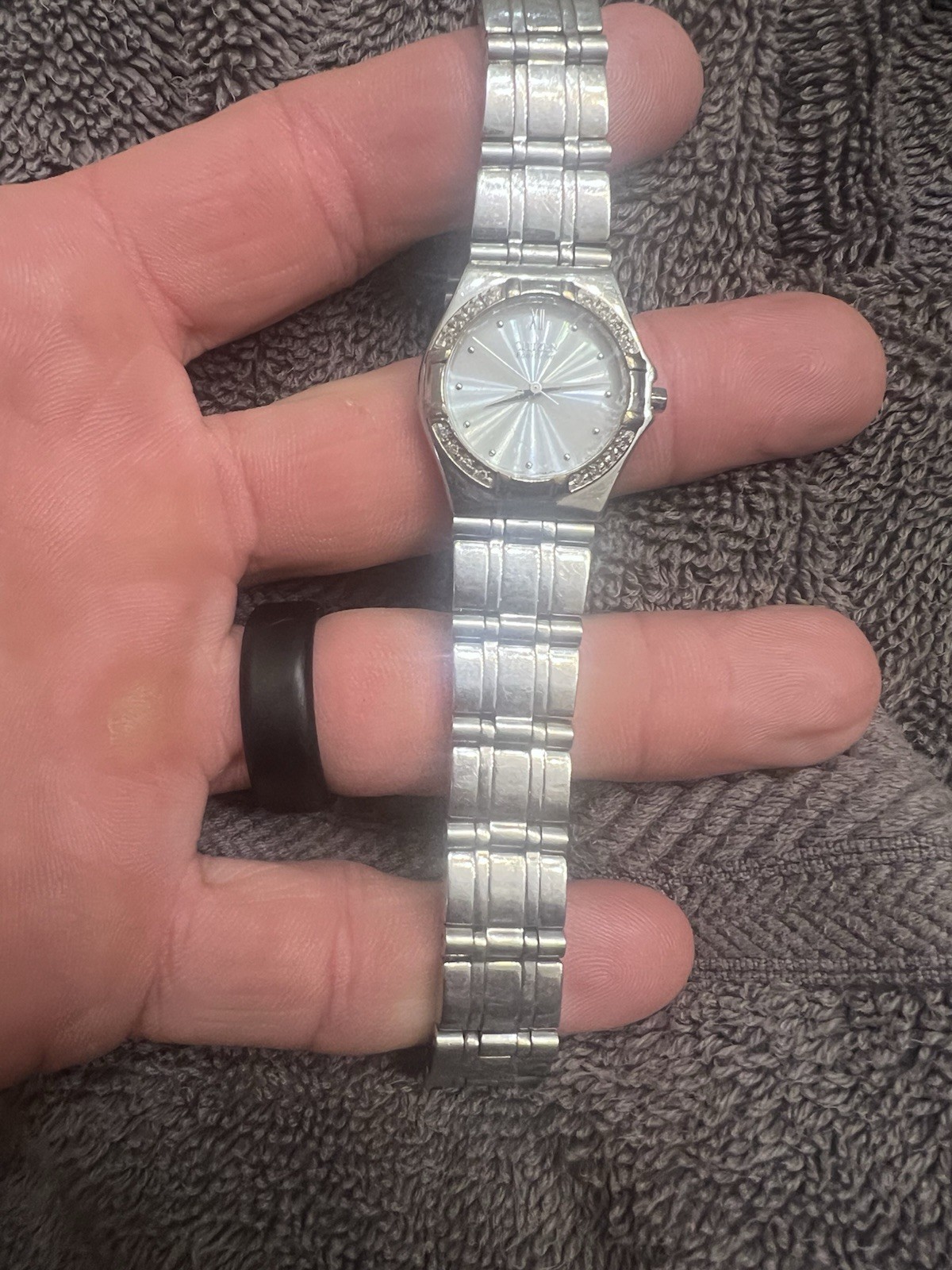 Citizen Eco-Drive Women’s Silver Analog Quartz Watch 23mm WR50M Steel