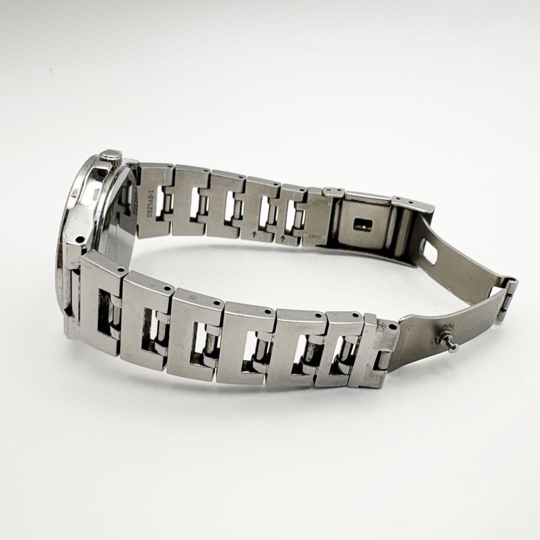 Seiko Lukia Women’s Watch 5Y89-0B30 Silver Black
