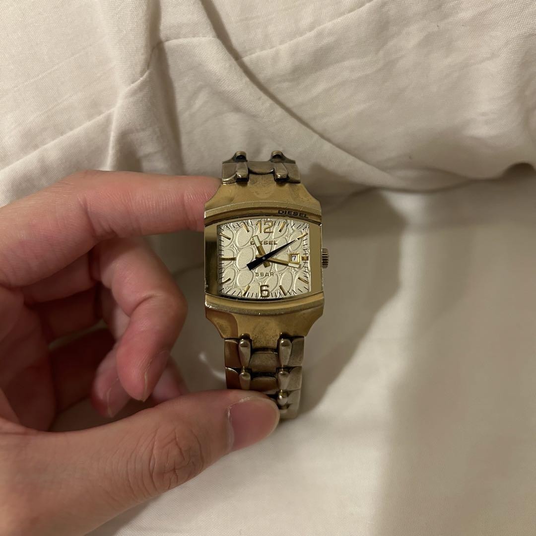 Diesel 00s Y2K Fade Watch 5BAR Water Resistant Bracelet – Stylish & Versatile