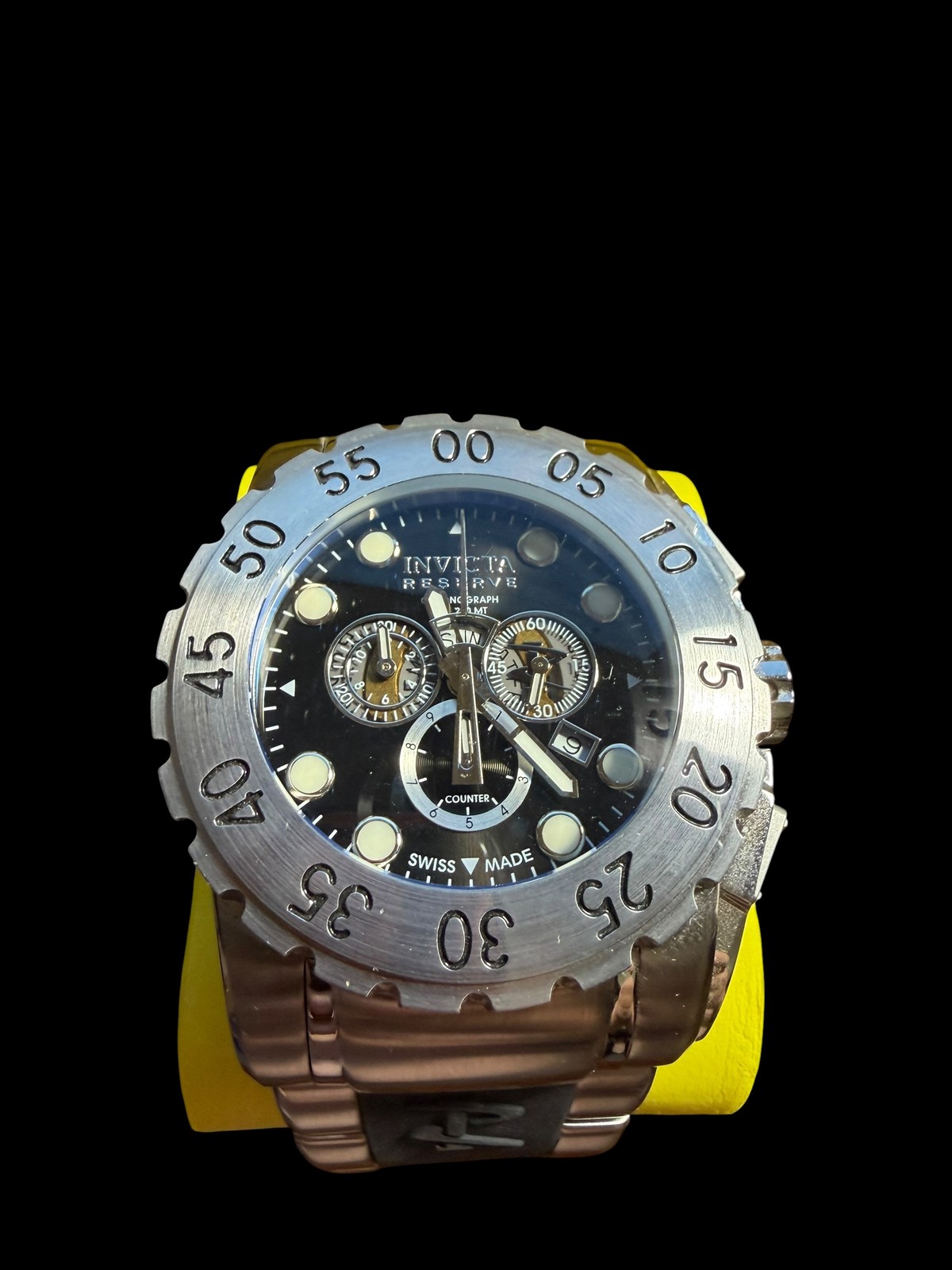 Invicta Reserve Chronograph Men’s Quartz Watch Stainless Steel Black Dial Box