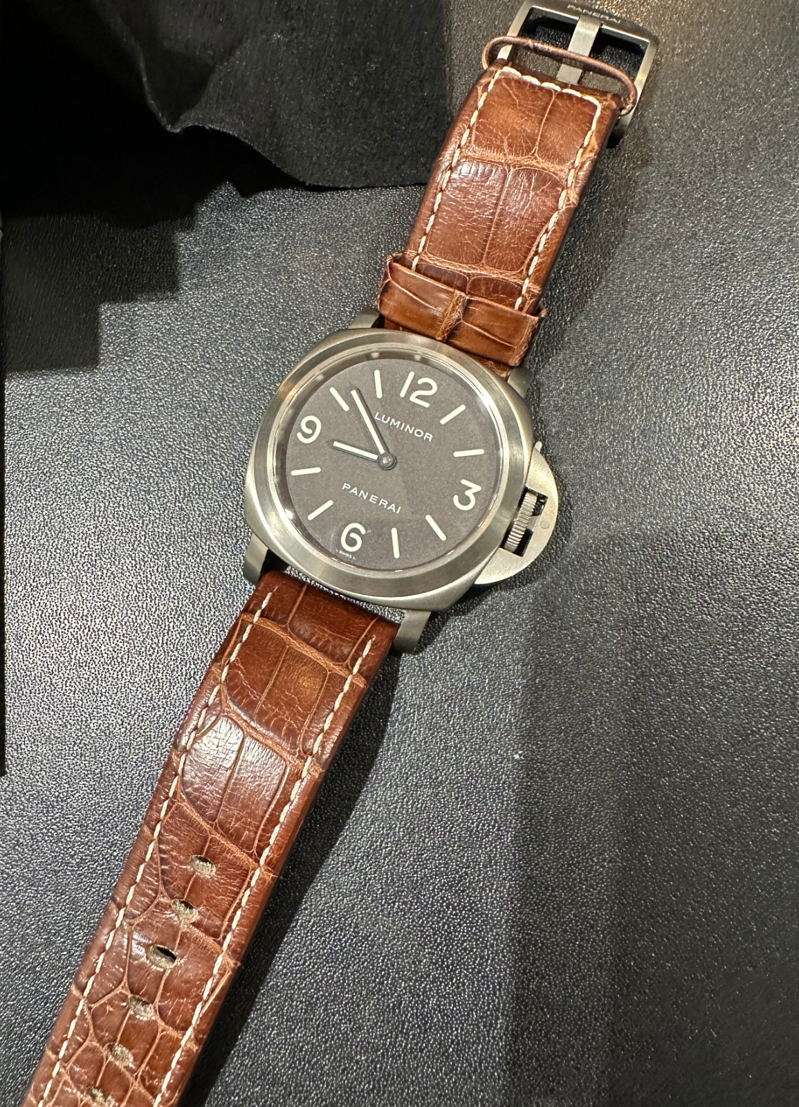 PANERAI LUMINOR TITANIUM MEN WRIST WATCH WITH LEATHER AND RUBBER STRAP WITH CASE