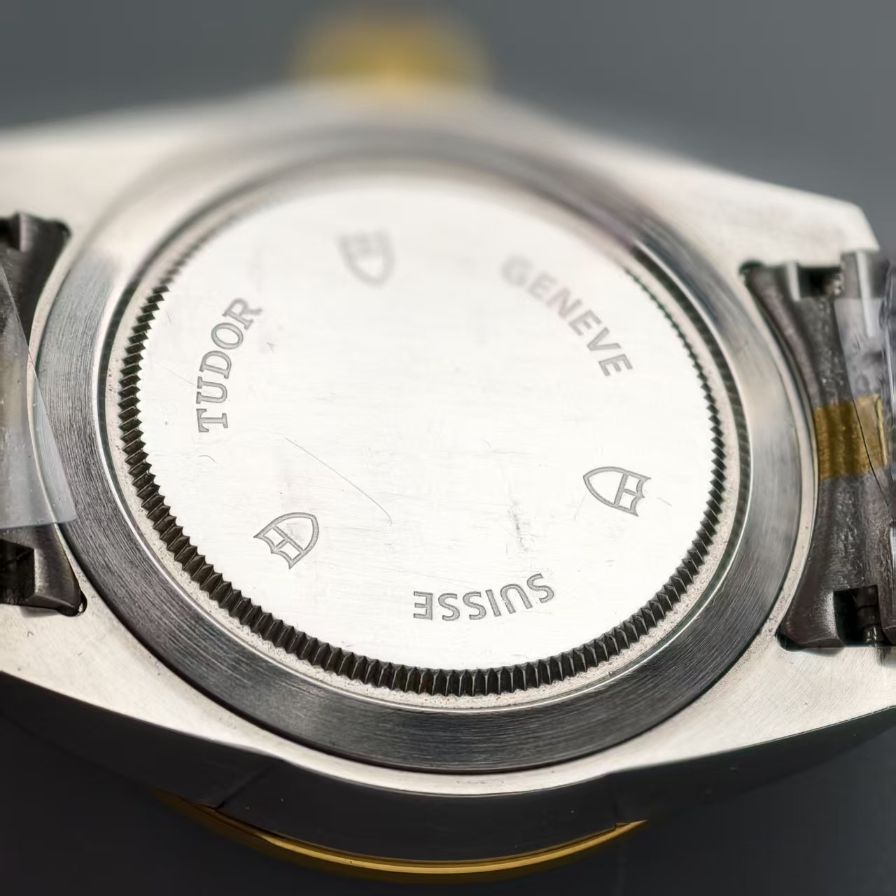 Tudor Gilding Linen Dial Glamour M56003-0003 Men’s Watch Automatic 39mm Date
